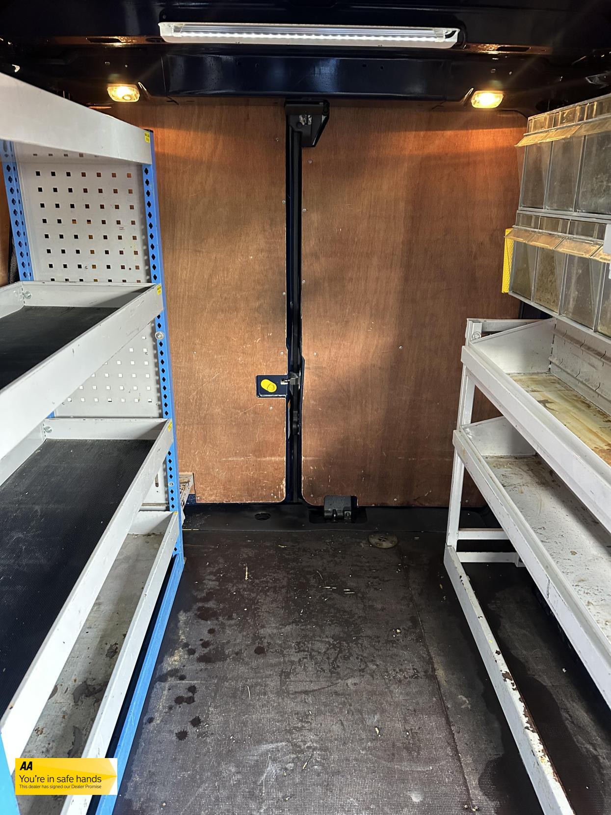 Ford Transit Custom 2.2 TDCi 330 Trend Panel Van 5dr Diesel Manual L2 H1 (197 g/km, 123 bhp)