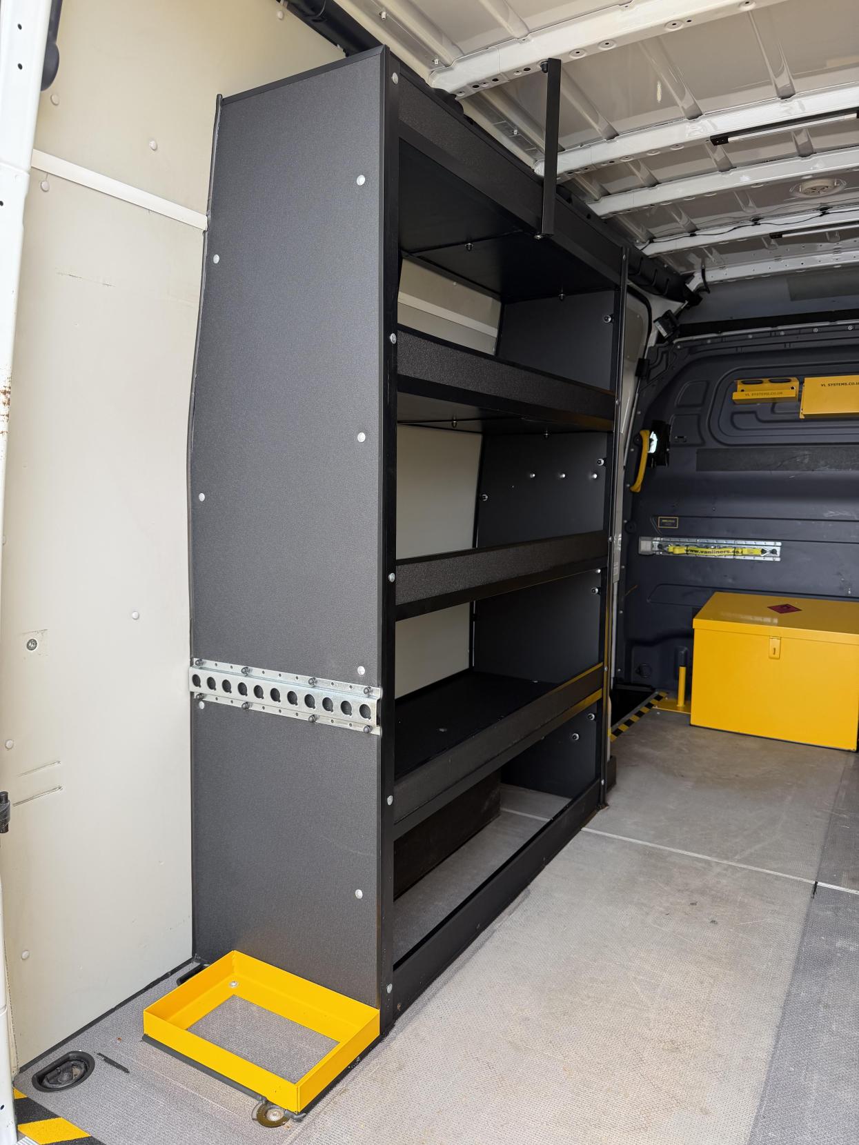 2019 Mercedes-Benz Sprinter 2.1 316 CDI Panel Van 5dr Diesel Manual RWD L2 H2 Euro 6 (163 ps) - Thumbnail 47