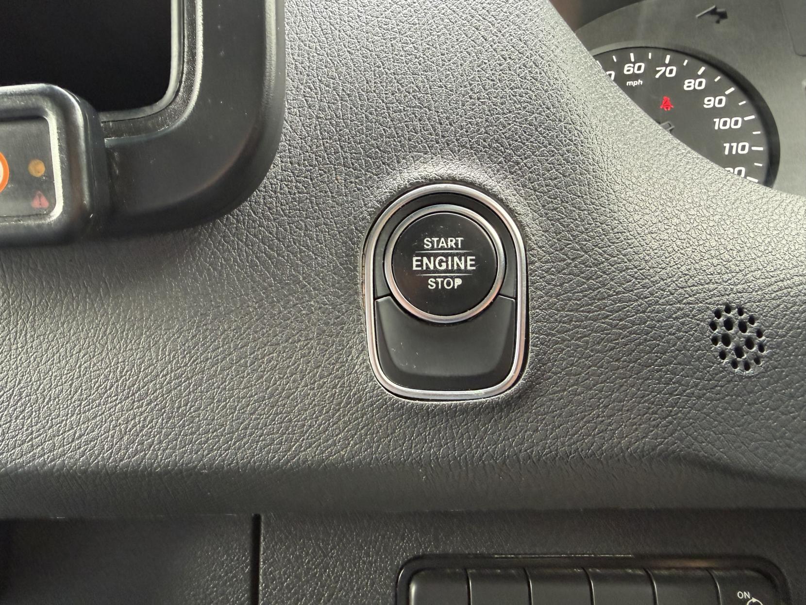 2019 Mercedes-Benz Sprinter 2.1 316 CDI Panel Van 5dr Diesel Manual RWD L2 H2 Euro 6 (163 ps) - Thumbnail 28