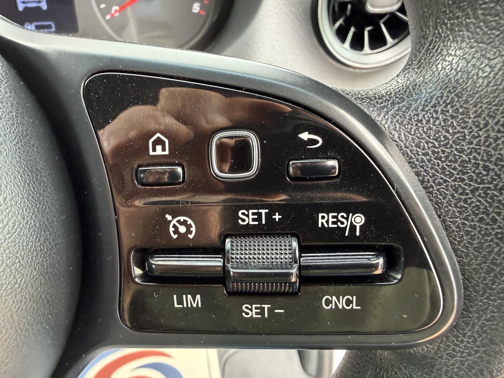2019 Mercedes-Benz Sprinter 2.1 316 CDI Panel Van 5dr Diesel Manual RWD L2 H2 Euro 6 (163 ps) - Thumbnail 26