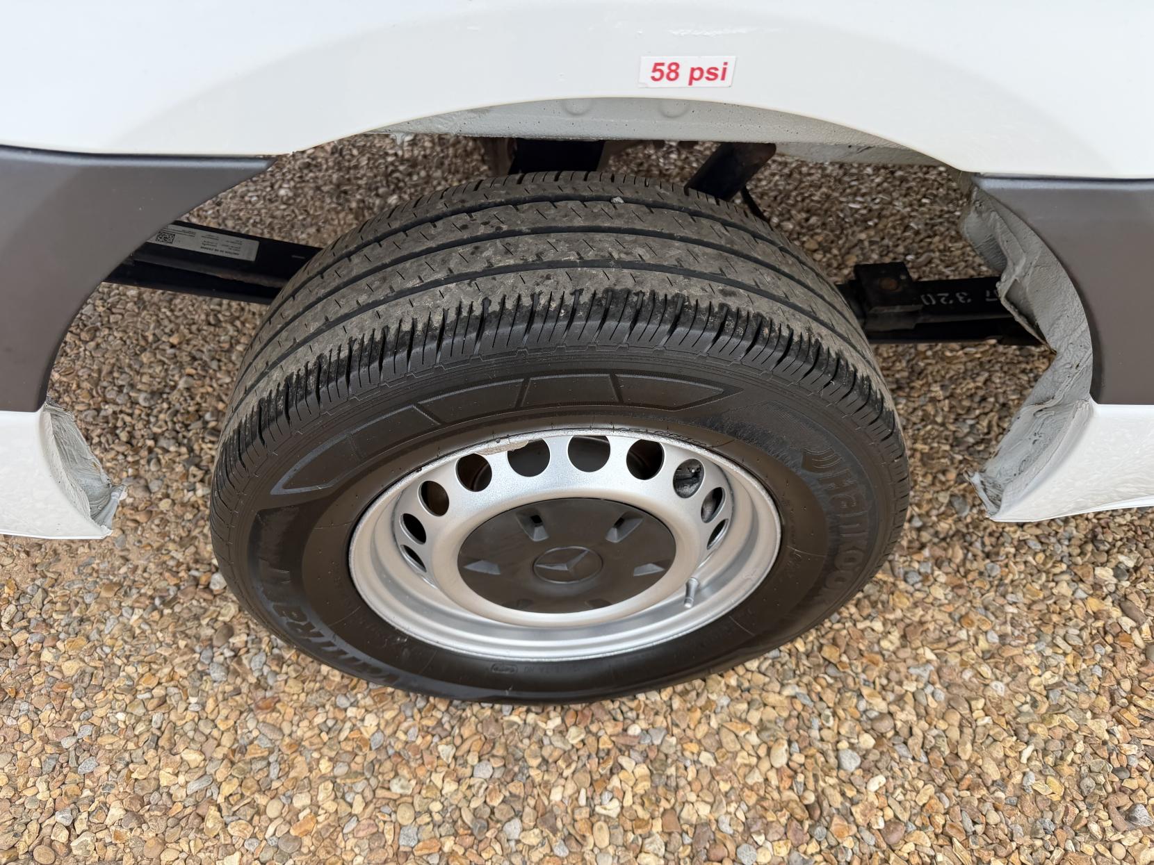 2019 Mercedes-Benz Sprinter 2.1 316 CDI Panel Van 5dr Diesel Manual RWD L2 H2 Euro 6 (163 ps) - Thumbnail 52