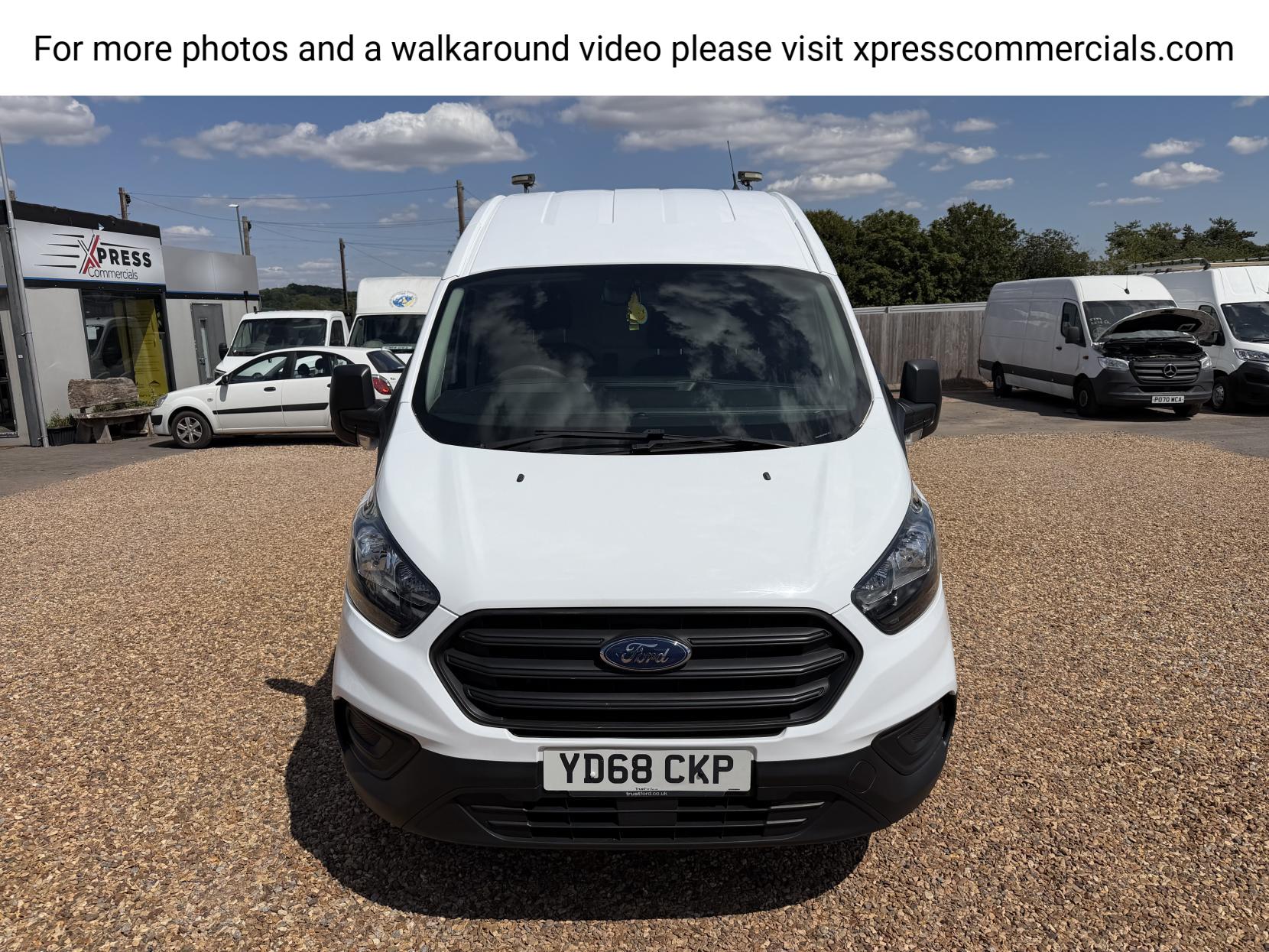 2018 Ford Transit Custom 2.0 320 EcoBlue Panel Van 5dr Diesel Manual L2 H2 Euro 6 (130 ps) - Thumbnail 6