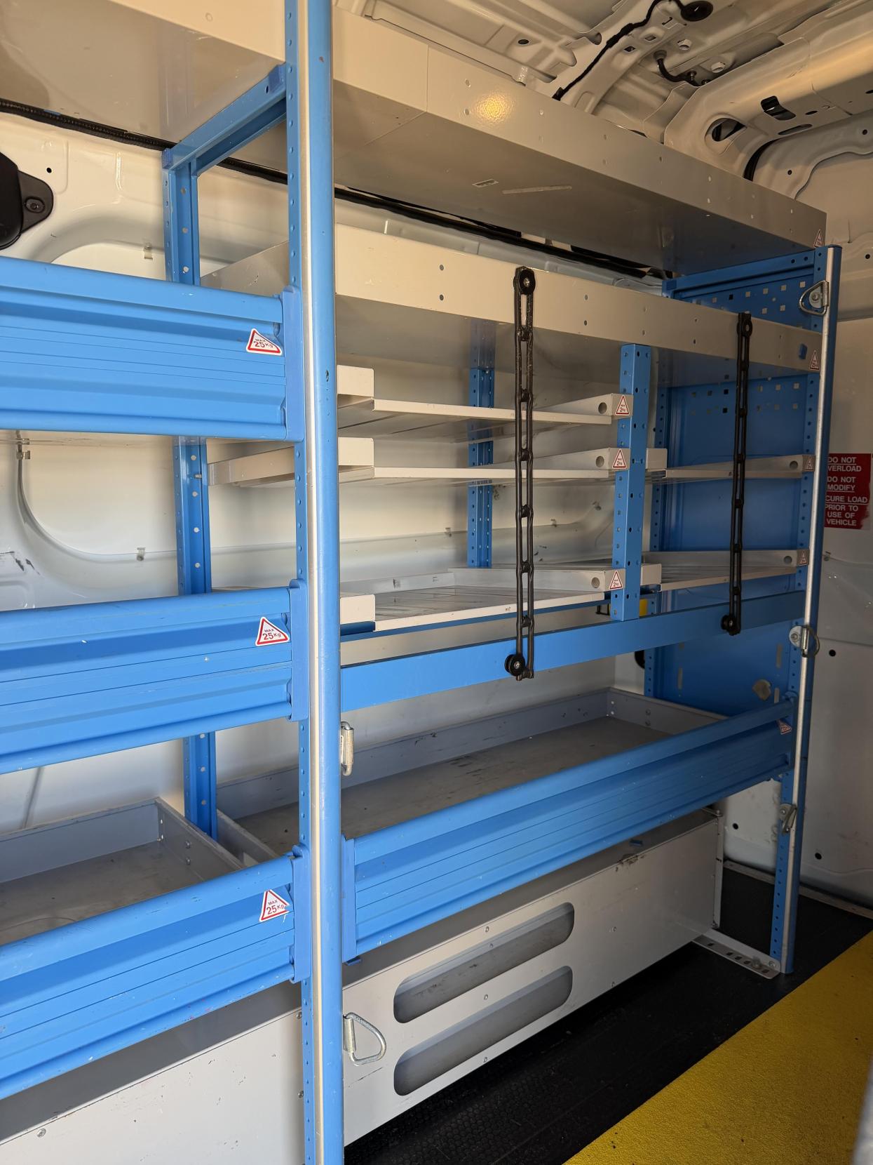 2018 Ford Transit Custom 2.0 320 EcoBlue Panel Van 5dr Diesel Manual L2 H2 Euro 6 (130 ps) - Thumbnail 23