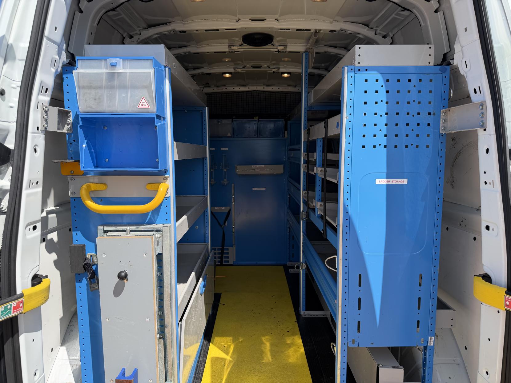 2018 Ford Transit Custom 2.0 320 EcoBlue Panel Van 5dr Diesel Manual L2 H2 Euro 6 (130 ps) - Thumbnail 34