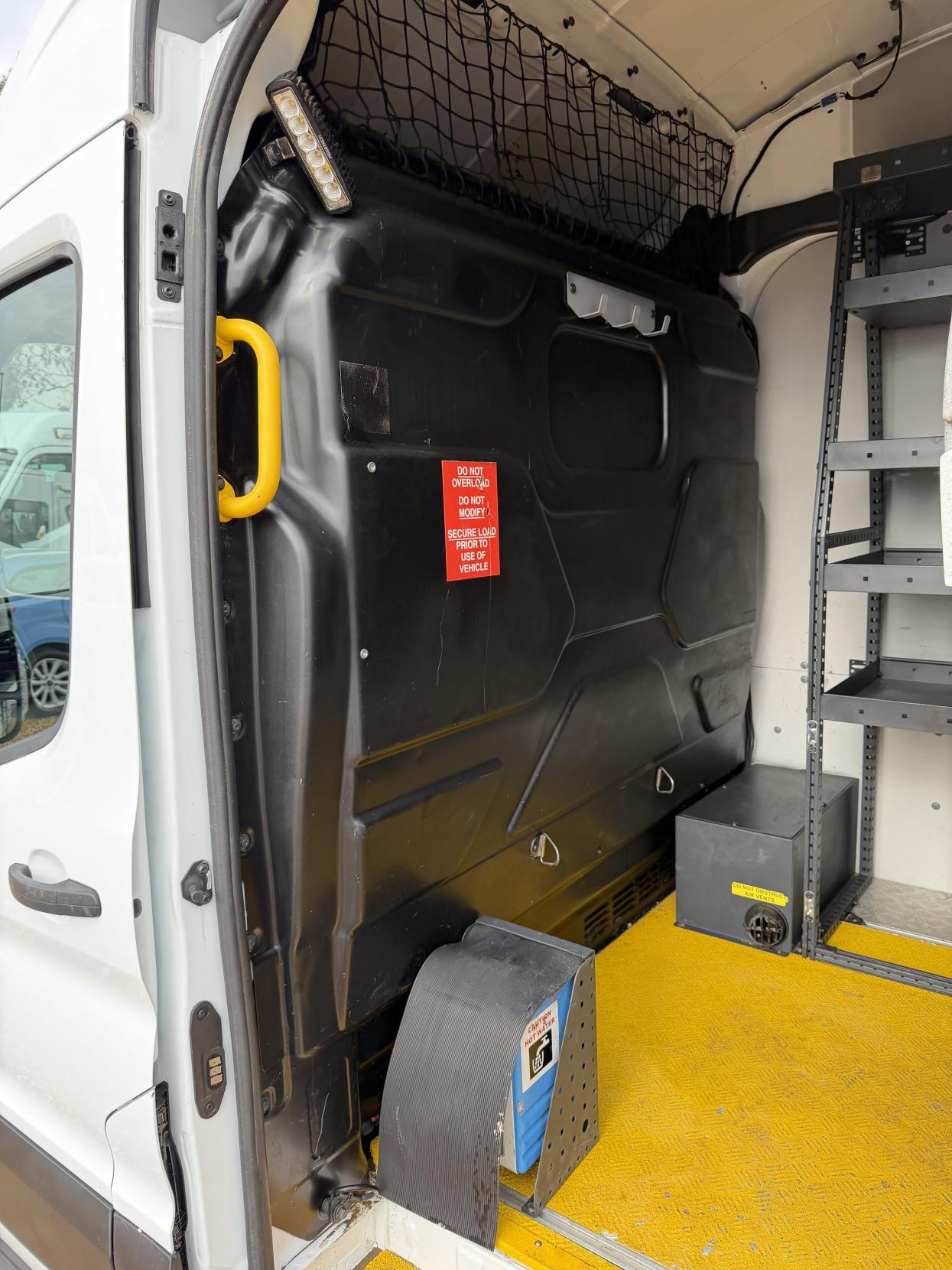 Ford Transit 2.0 350 EcoBlue Leader Panel Van 5dr Diesel Manual RWD L2 H3 Euro 6 (s/s) (130 ps)