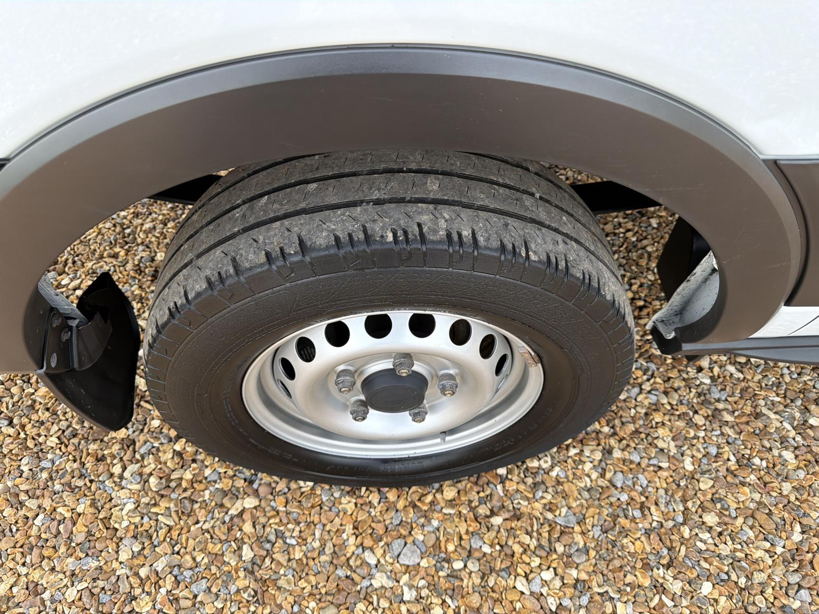 Ford Transit 2.0 350 EcoBlue Leader Panel Van 5dr Diesel Manual RWD L2 H3 Euro 6 (s/s) (130 ps)