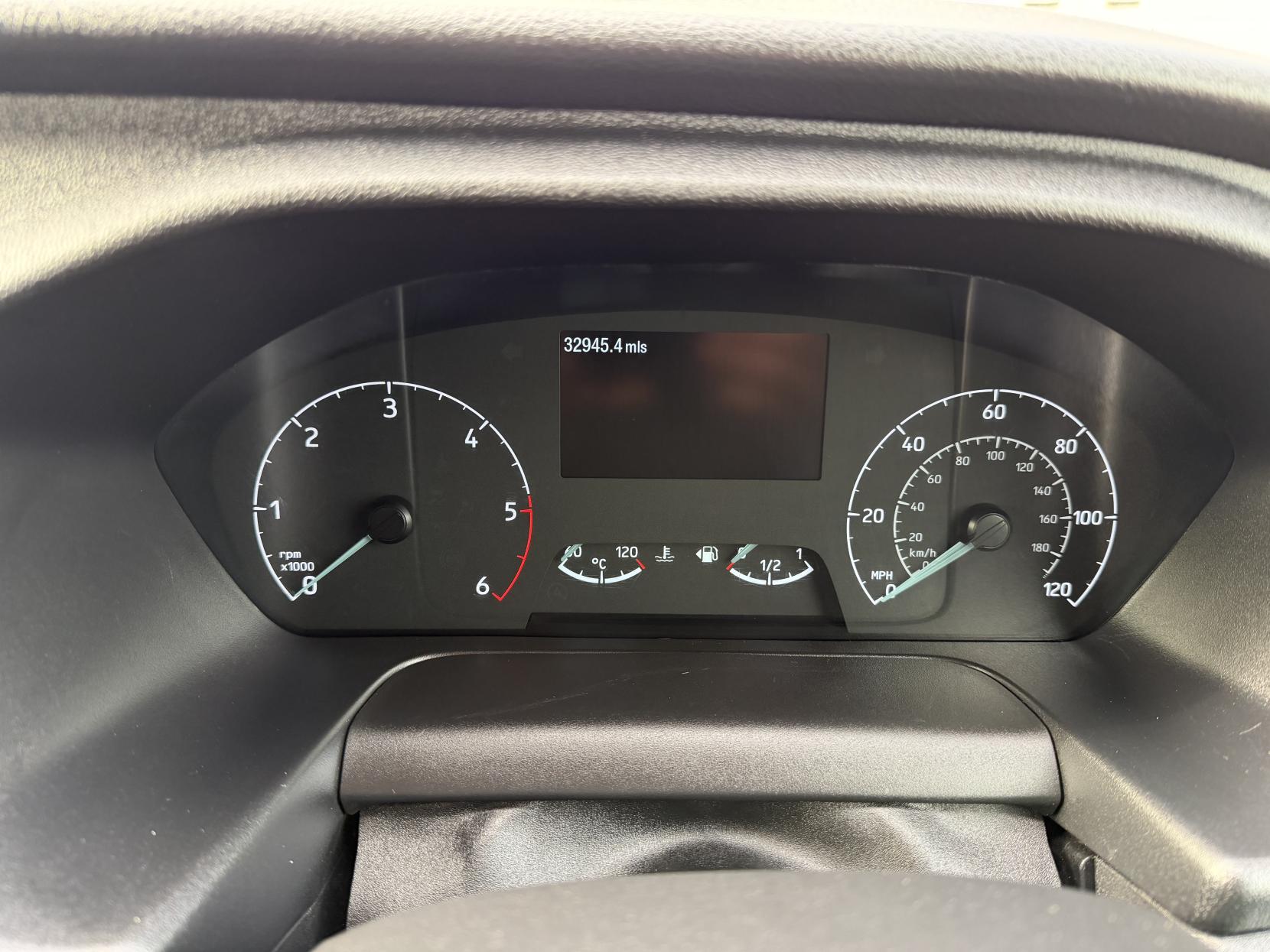 Ford Transit 2.0 350 EcoBlue Leader Panel Van 5dr Diesel Manual RWD L2 H3 Euro 6 (s/s) (130 ps)