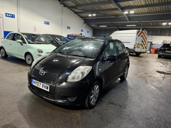 Toyota Yaris 1.3 VVT-i Zinc Hatchback 5dr Petrol Manual (141 g/km, 85 bhp)