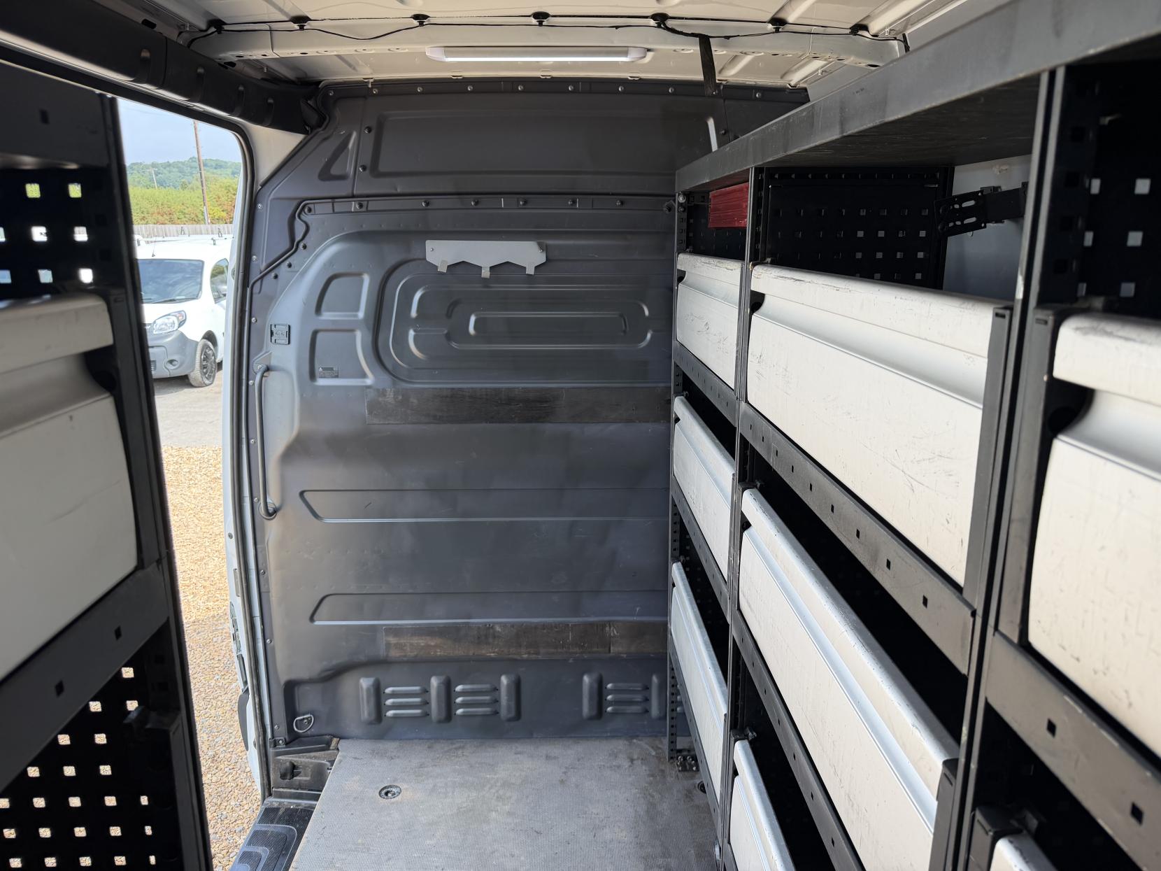 2021 Mercedes-Benz Sprinter 2.1 316 CDI Progressive Panel Van 5dr Diesel Manual RWD L2 H2 Euro 6 (s/s) (163 ps) - Thumbnail 44
