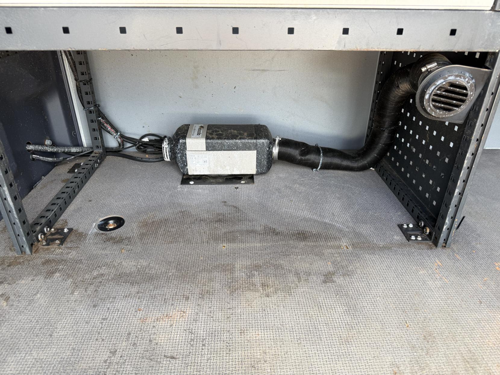 2021 Mercedes-Benz Sprinter 2.1 316 CDI Progressive Panel Van 5dr Diesel Manual RWD L2 H2 Euro 6 (s/s) (163 ps) - Thumbnail 37