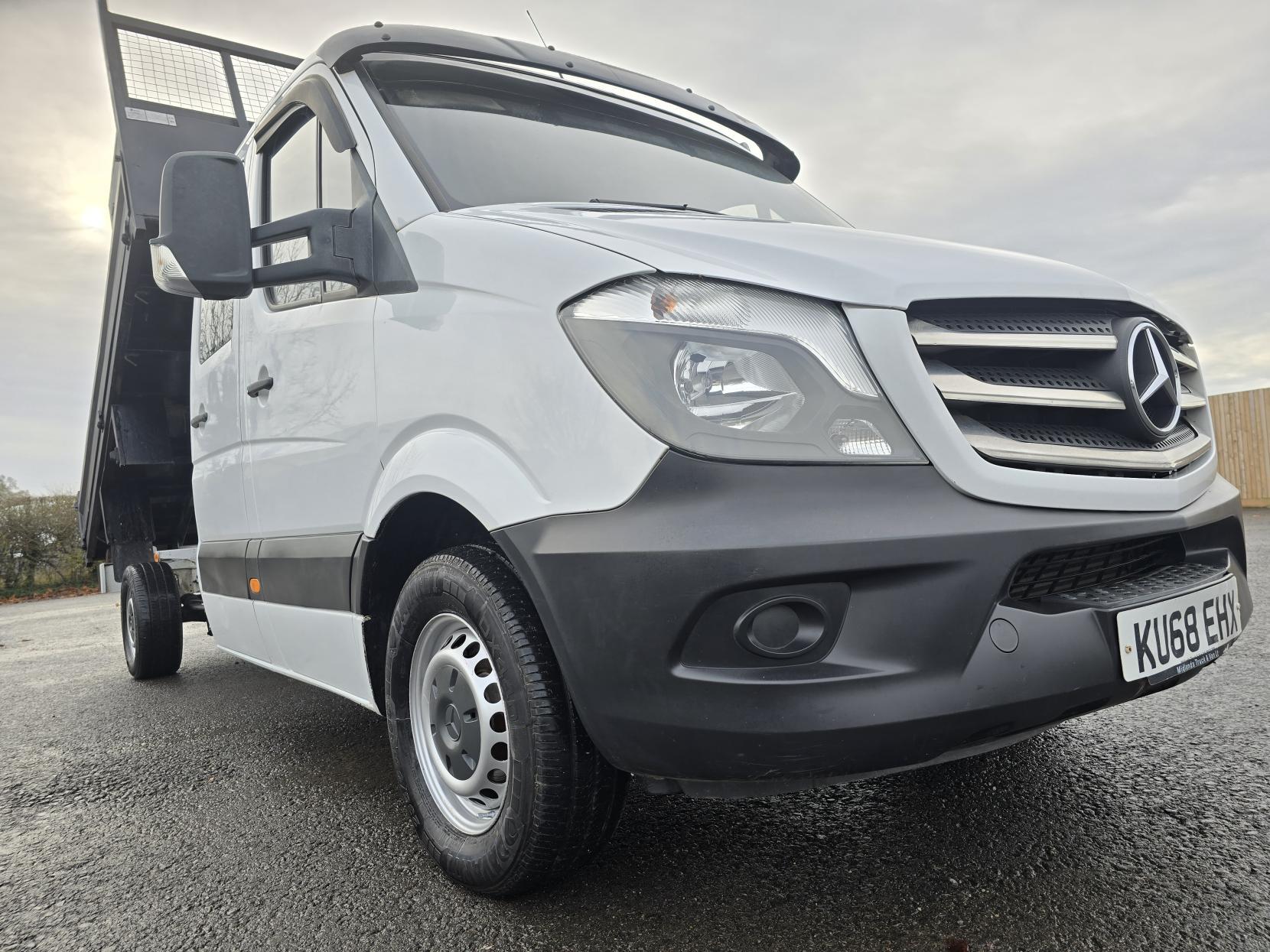 Mercedes-Benz Sprinter 2.1 314 CDI Chassis Cab 4dr Diesel Manual RWD L3 (209 g/km, 140 bhp)