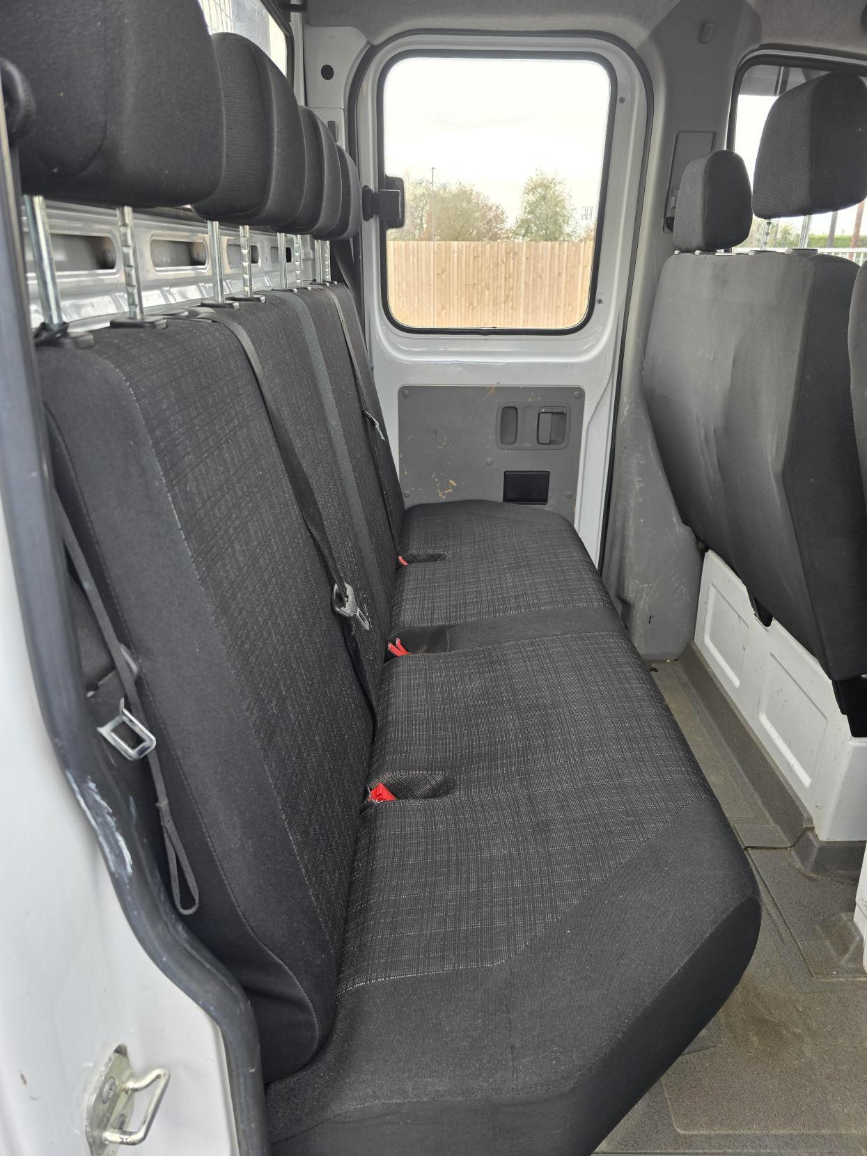 Mercedes-Benz Sprinter 2.1 314 CDI Chassis Cab 4dr Diesel Manual RWD L3 (209 g/km, 140 bhp)