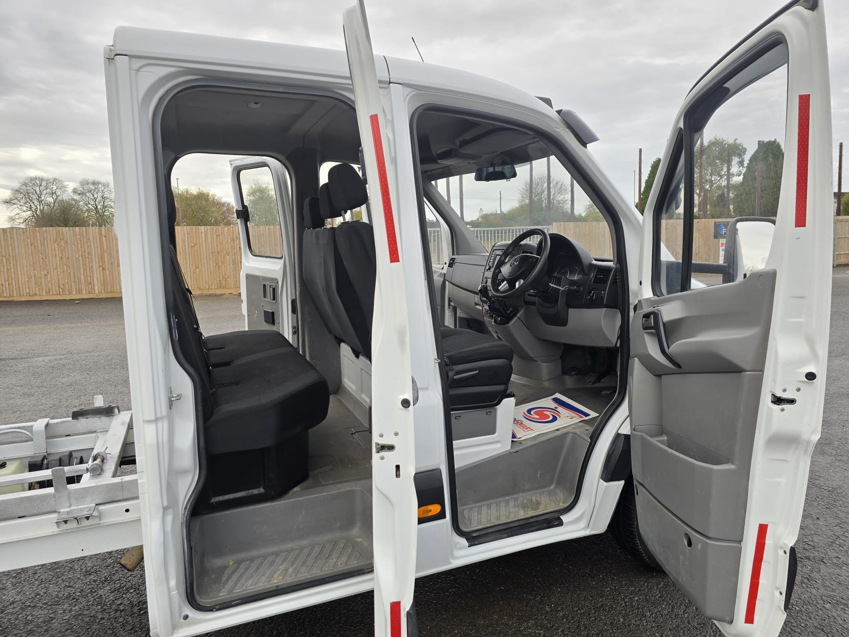 Mercedes-Benz Sprinter 2.1 314 CDI Chassis Cab 4dr Diesel Manual RWD L3 (209 g/km, 140 bhp)