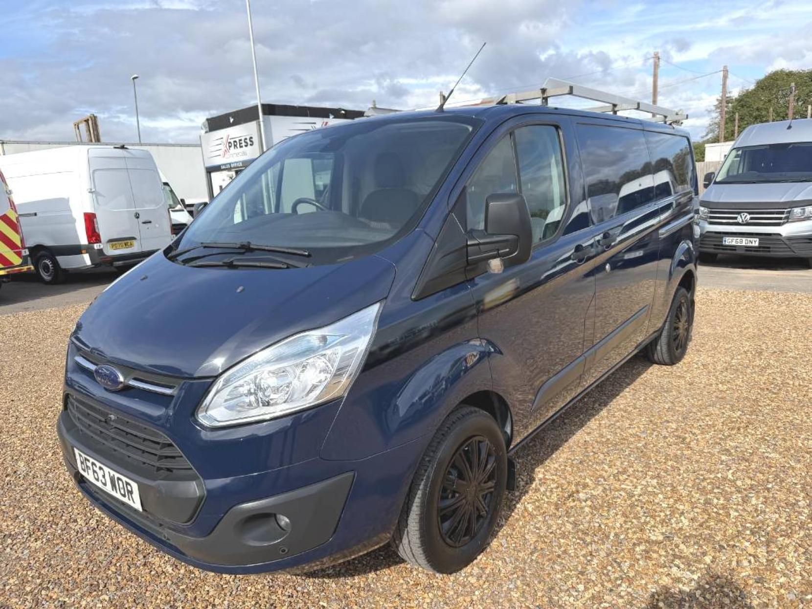 2013 Ford Transit Custom 2.2 TDCi 330 Trend Panel Van 5dr Diesel Manual L2 H1 (197 g/km, 123 bhp) - Thumbnail 7