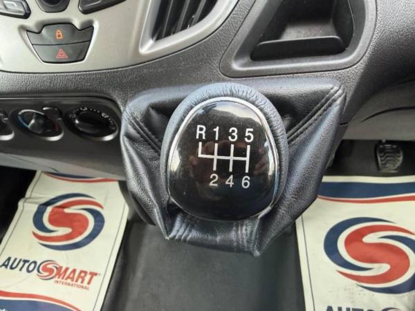 2013 Ford Transit Custom 2.2 TDCi 330 Trend Panel Van 5dr Diesel Manual L2 H1 (197 g/km, 123 bhp) - Thumbnail 24