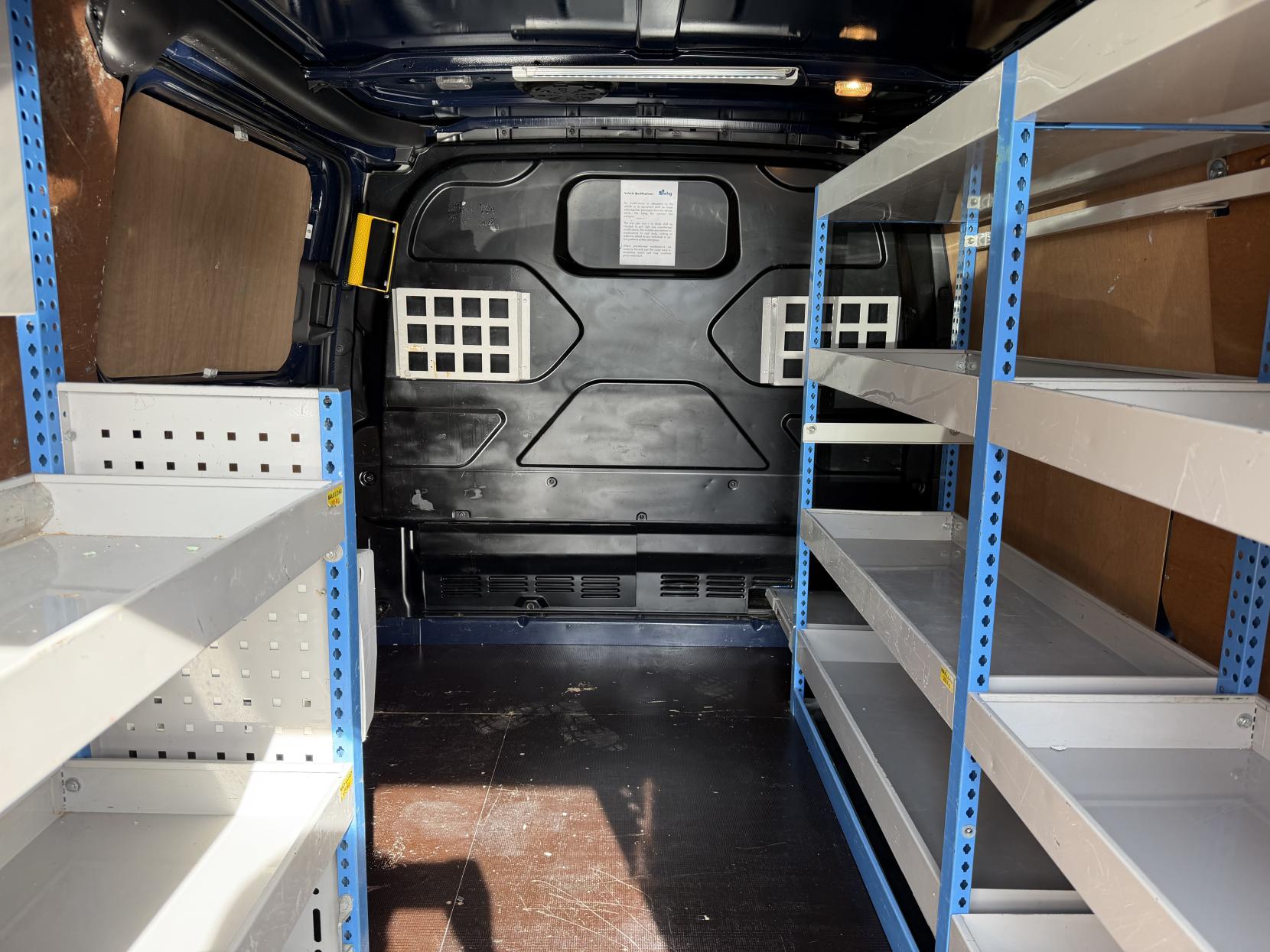 2013 Ford Transit Custom 2.2 TDCi 330 Trend Panel Van 5dr Diesel Manual L2 H1 (197 g/km, 123 bhp) - Thumbnail 38