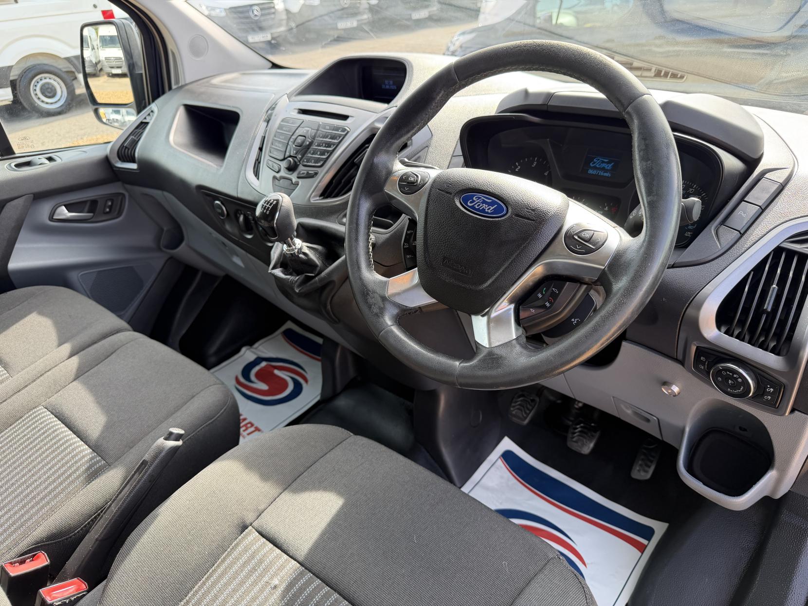 2013 Ford Transit Custom 2.2 TDCi 330 Trend Panel Van 5dr Diesel Manual L2 H1 (197 g/km, 123 bhp) - Thumbnail 2