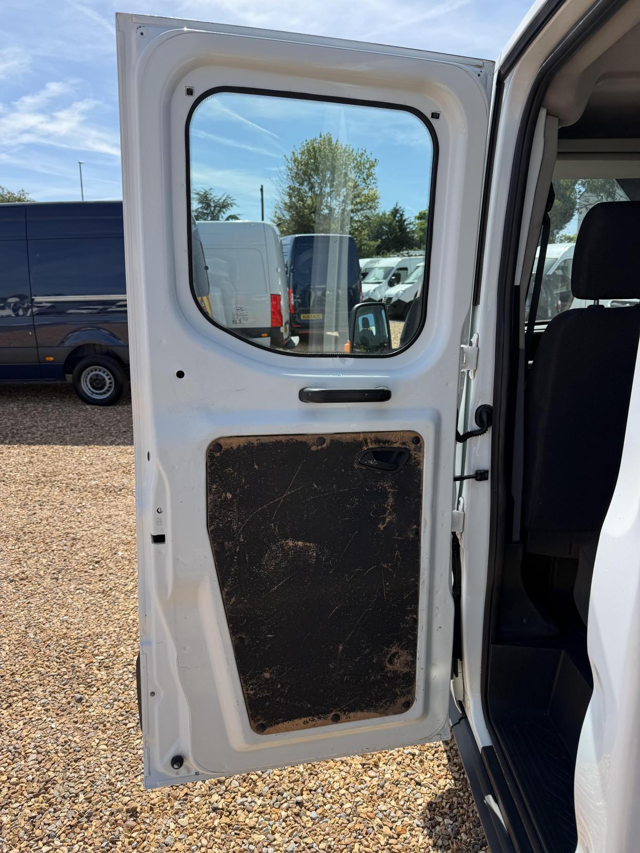 2017 Ford Transit 2.0 350 EcoBlue 1-Way Double Tipper Double Cab 4dr Diesel Manual RWD L3 Euro 6 (1-Way, 1-Stop) (130 ps) - Thumbnail 26