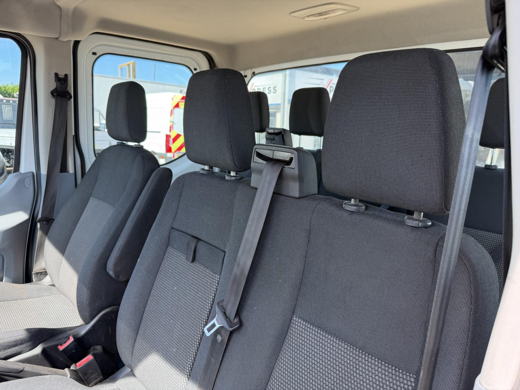 2017 Ford Transit 2.0 350 EcoBlue 1-Way Double Tipper Double Cab 4dr Diesel Manual RWD L3 Euro 6 (1-Way, 1-Stop) (130 ps) - Thumbnail 22