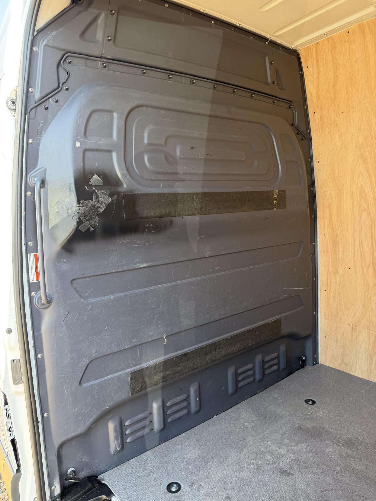 2018 Mercedes-Benz Sprinter 2.1 314 CDI Panel Van 5dr Diesel G-Tronic+ RWD L2 H1 Euro 6 (143 ps) - Thumbnail 20