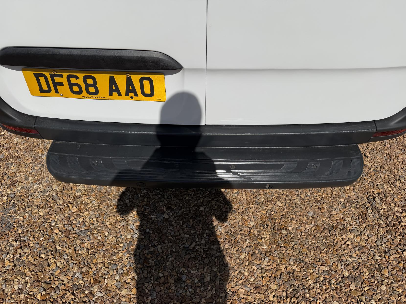 2018 Mercedes-Benz Sprinter 2.1 314 CDI Panel Van 5dr Diesel G-Tronic+ RWD L2 H1 Euro 6 (143 ps) - Thumbnail 30