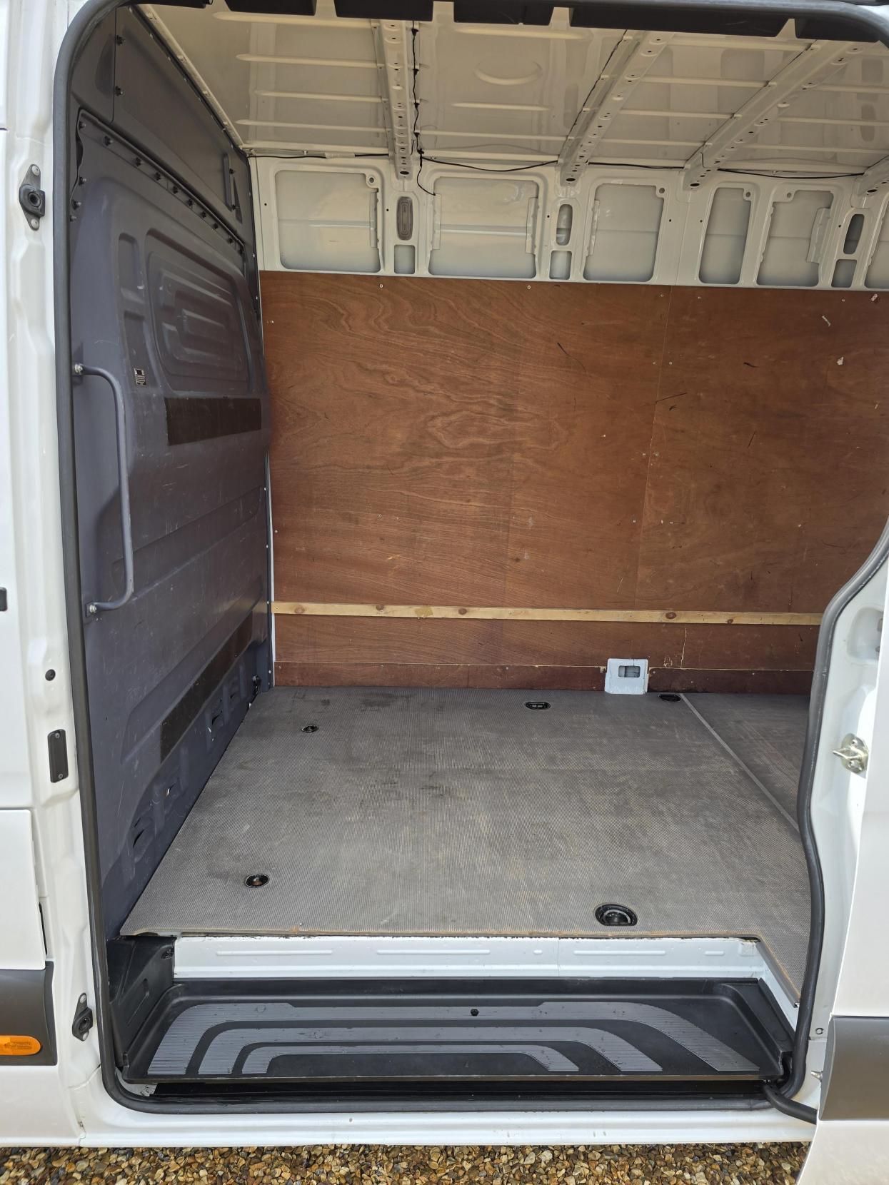 Mercedes-Benz Sprinter 2.1 311 CDI Panel Van 5dr Diesel Manual RWD L3 H2 Euro 6 (114 ps)