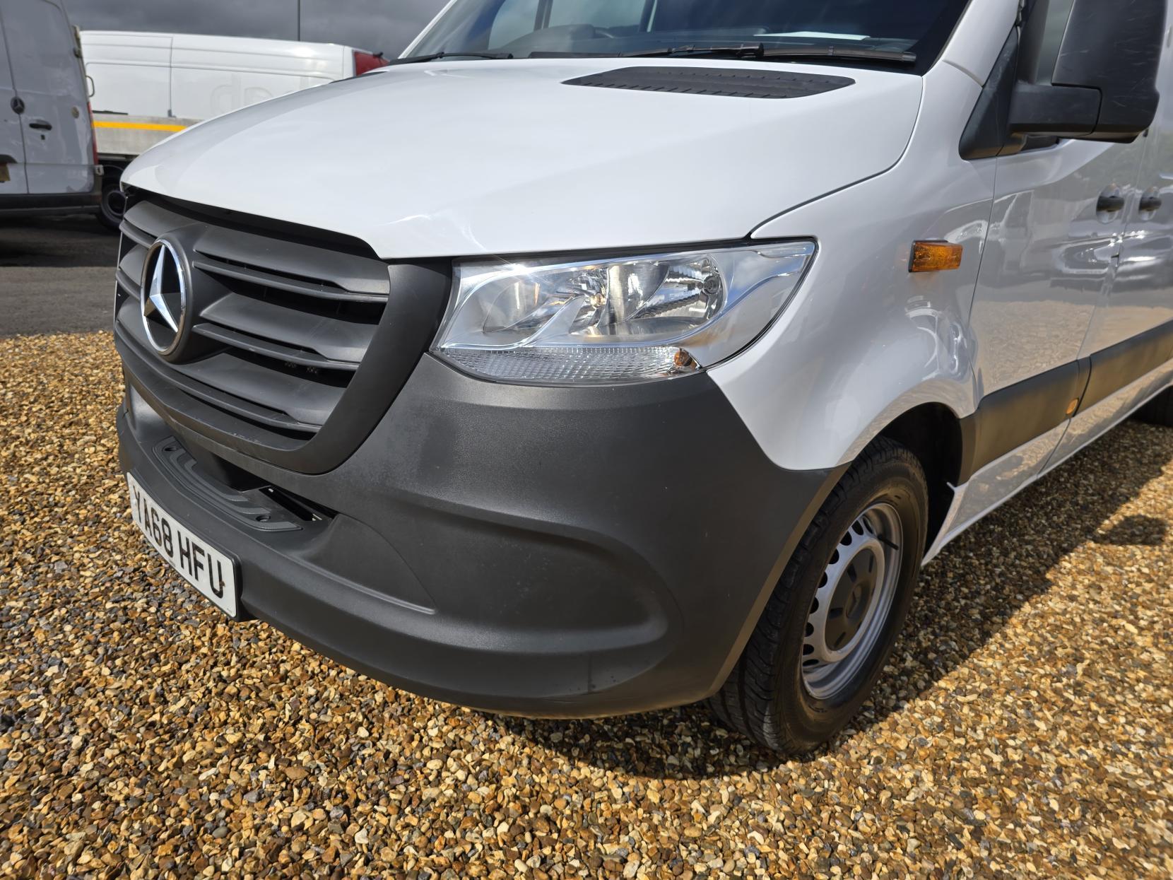 Mercedes-Benz Sprinter 2.1 311 CDI Panel Van 5dr Diesel Manual RWD L3 H2 Euro 6 (114 ps)