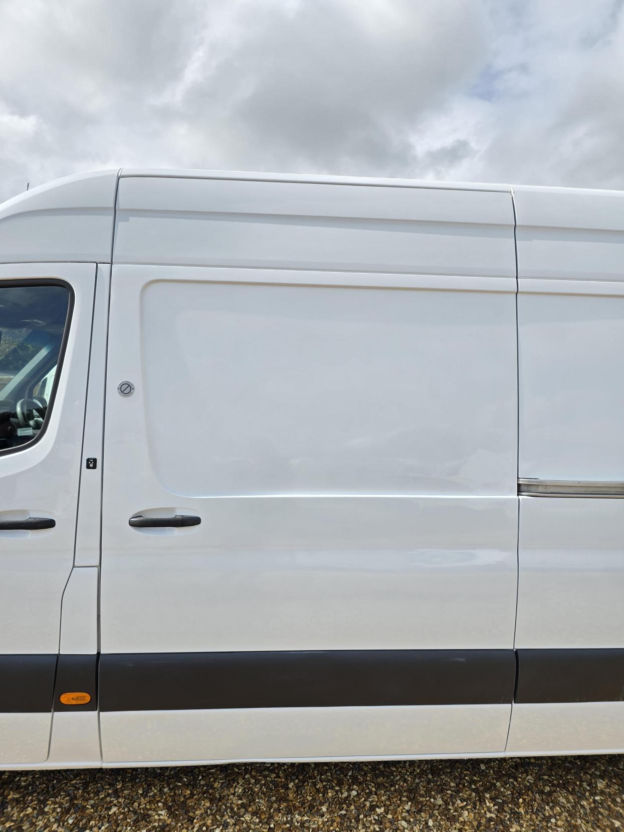 Mercedes-Benz Sprinter 2.1 311 CDI Panel Van 5dr Diesel Manual RWD L3 H2 Euro 6 (114 ps)