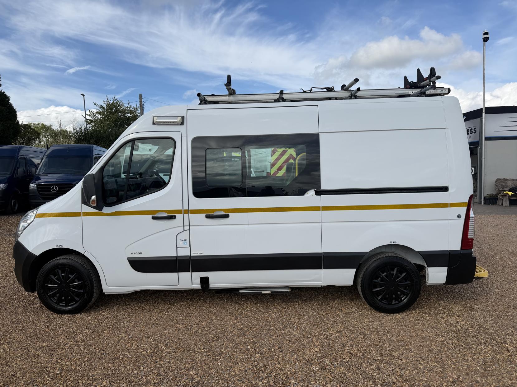 2019 Vauxhall Movano - Thumbnail 9