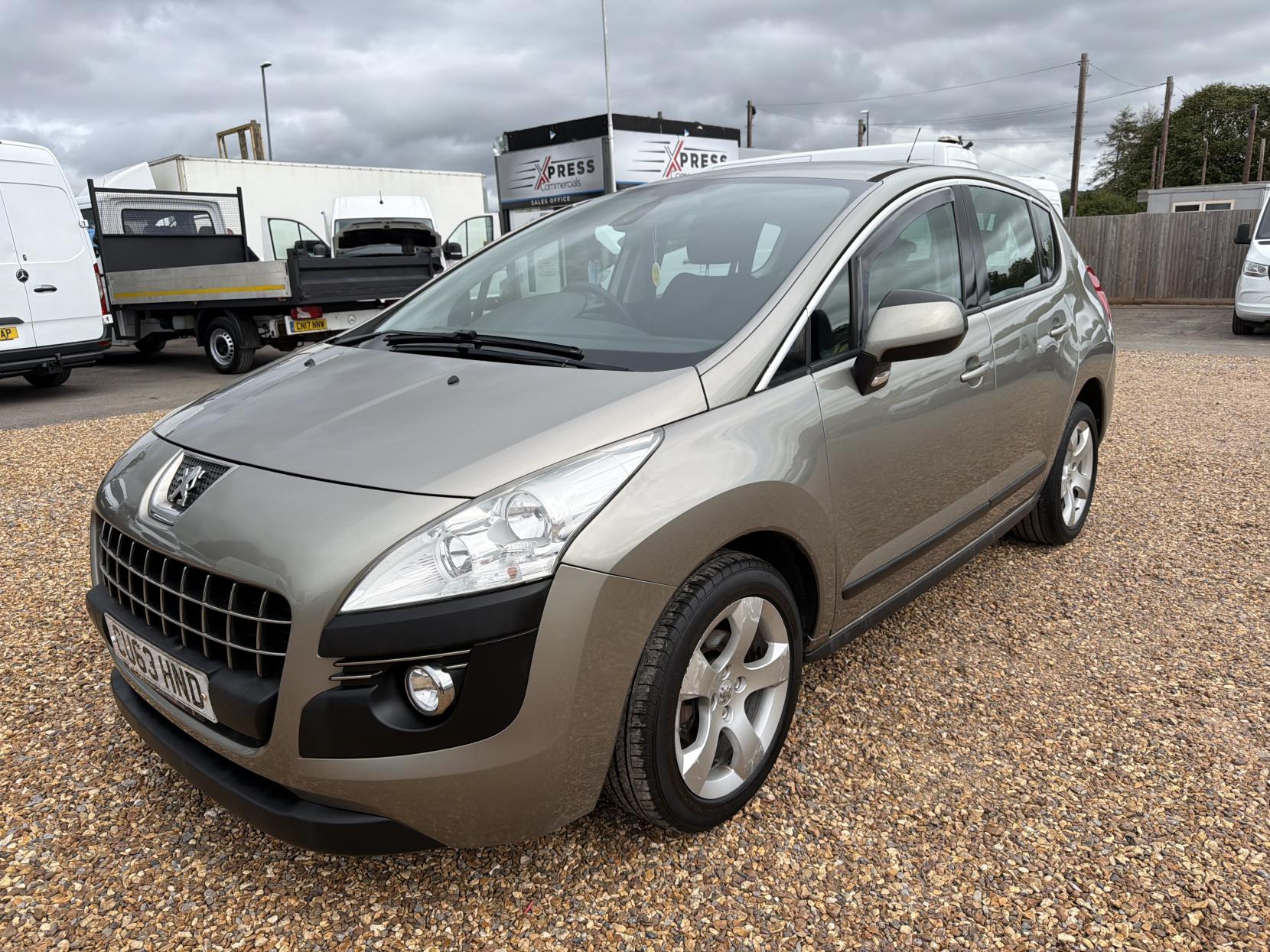 2013 Peugeot 3008 1.6 VTi Active SUV 5dr Petrol Manual Euro 5 (120 ps) - Thumbnail 7