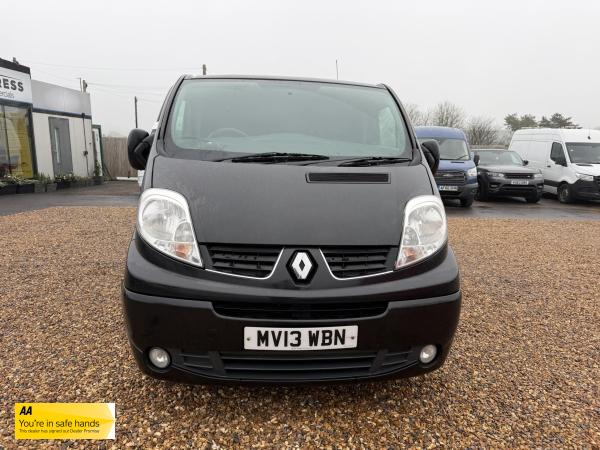 Renault Trafic 2.0 dCi LL29 Sport Crew Van 4dr Diesel Manual L3 H1 (Phase 3, 6 Seats) (207 g/km, 115 bhp)