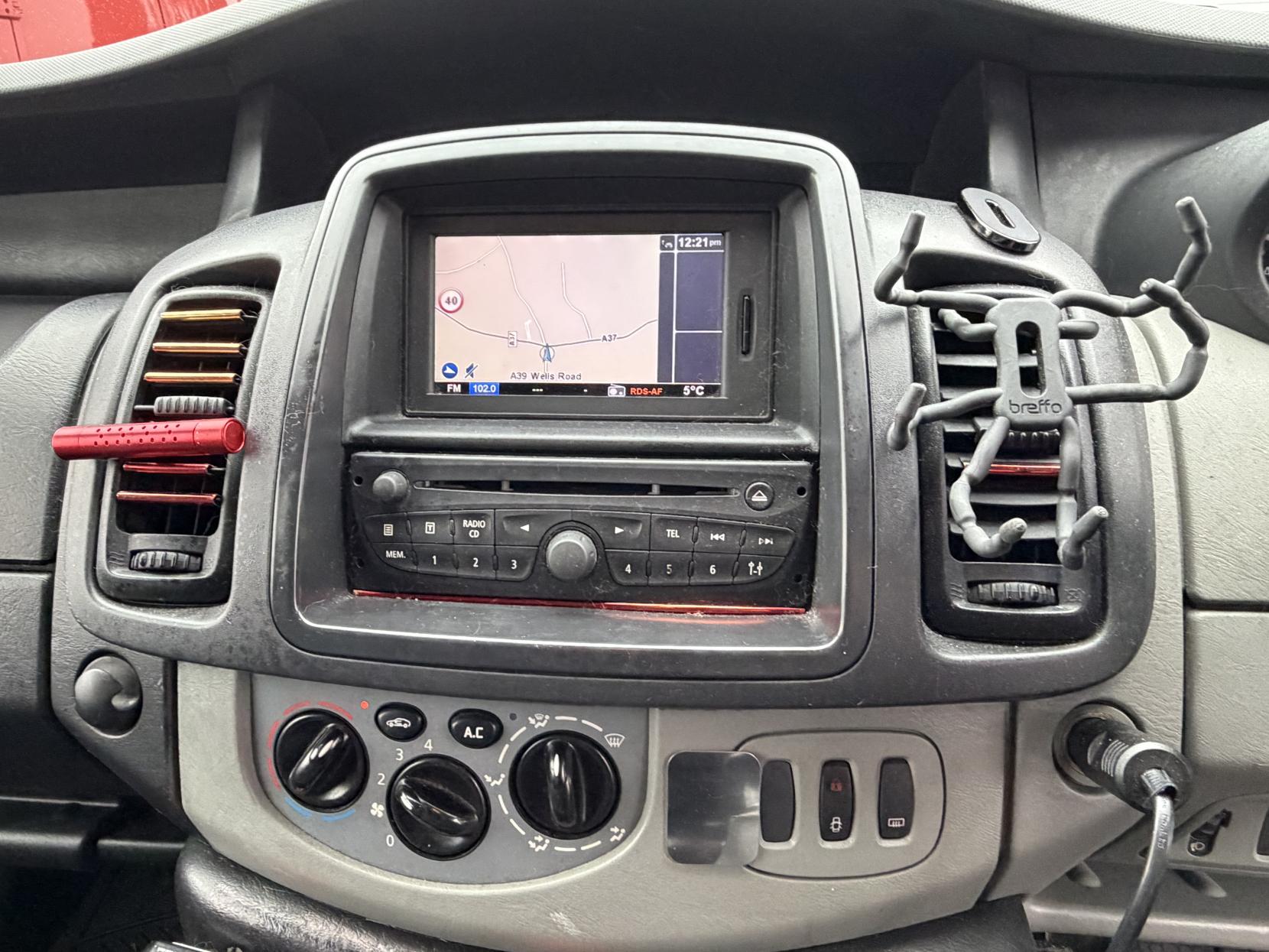 Renault Trafic 2.0 dCi LL29 Sport Crew Van 4dr Diesel Manual L3 H1 (Phase 3, 6 Seats) (207 g/km, 115 bhp)