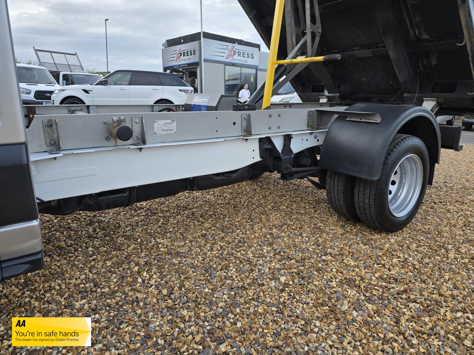 Ford Transit 2.2 TDCi 350 1-Way Tipper 2dr Diesel Manual RWD L2 Euro 5 (s/s) (1-Stop) (125 ps)