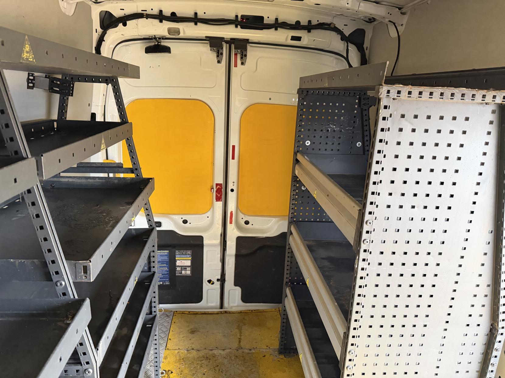 Ford Transit 2.0 350 EcoBlue Leader Panel Van 5dr Diesel Manual RWD L2 H3 Euro 6 (s/s) (130 ps)