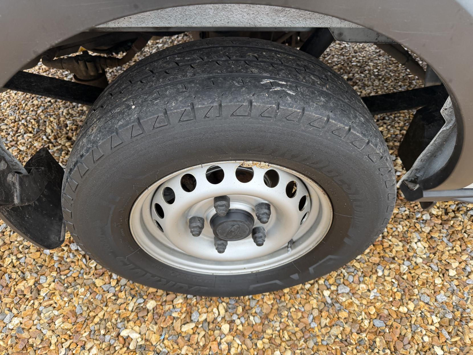 Ford Transit 2.0 350 EcoBlue Leader Panel Van 5dr Diesel Manual RWD L2 H3 Euro 6 (s/s) (130 ps)