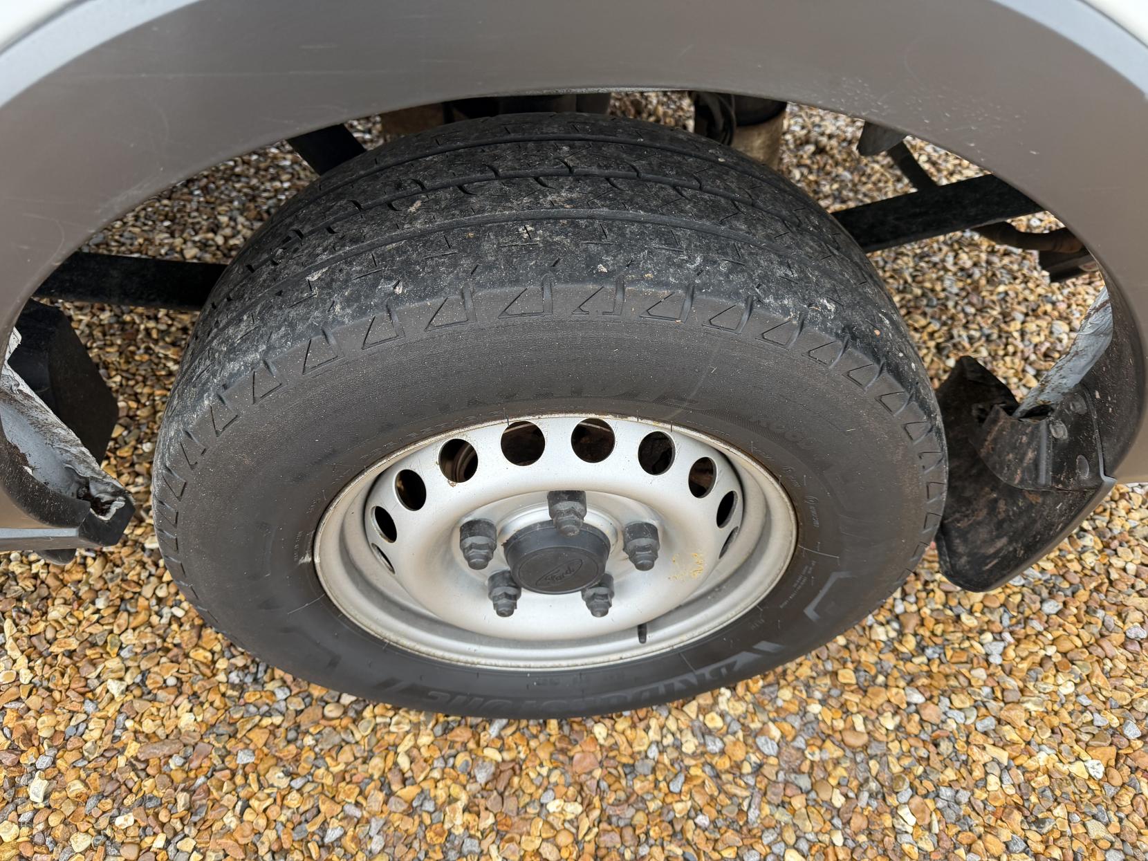 Ford Transit 2.0 350 EcoBlue Leader Panel Van 5dr Diesel Manual RWD L2 H3 Euro 6 (s/s) (130 ps)