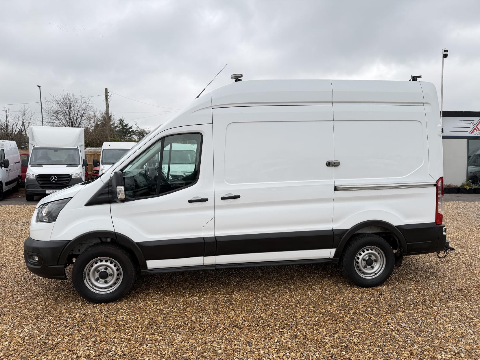 Ford Transit 2.0 350 EcoBlue Leader Panel Van 5dr Diesel Manual RWD L2 H3 Euro 6 (s/s) (130 ps)