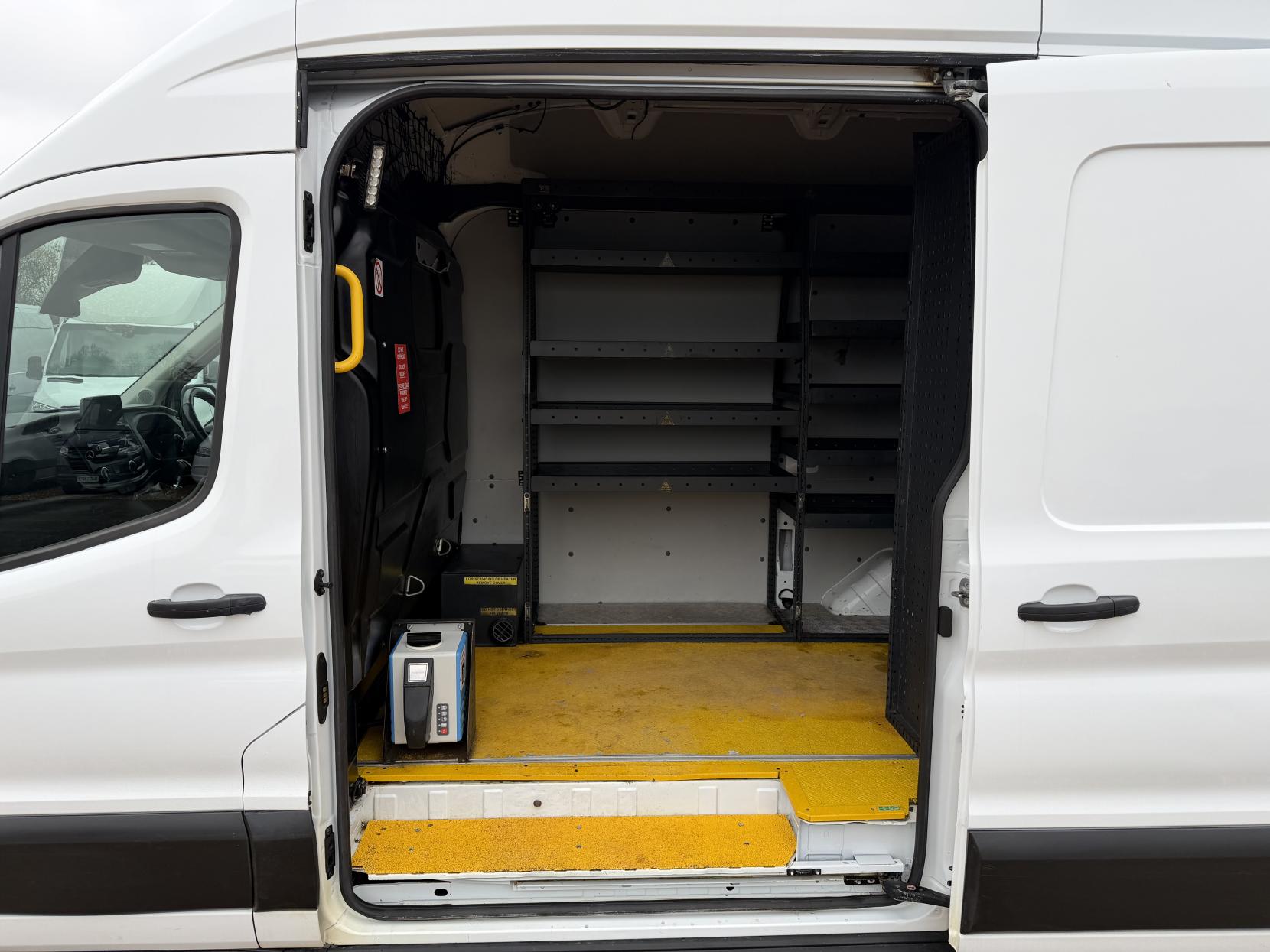 Ford Transit 2.0 350 EcoBlue Leader Panel Van 5dr Diesel Manual RWD L2 H3 Euro 6 (s/s) (130 ps)