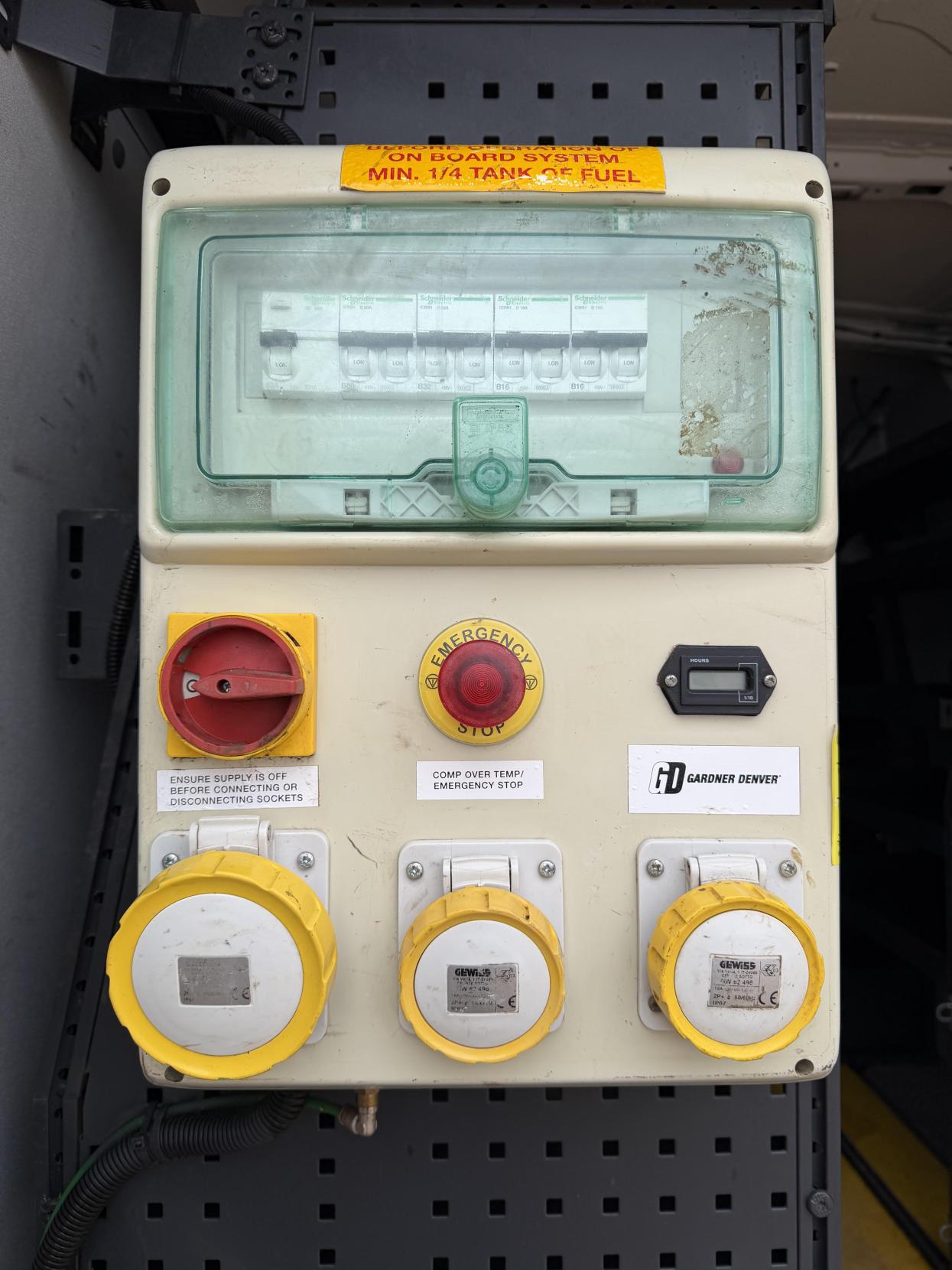 Ford Transit 2.0 350 EcoBlue Leader Panel Van 5dr Diesel Manual RWD L2 H3 Euro 6 (s/s) (130 ps)