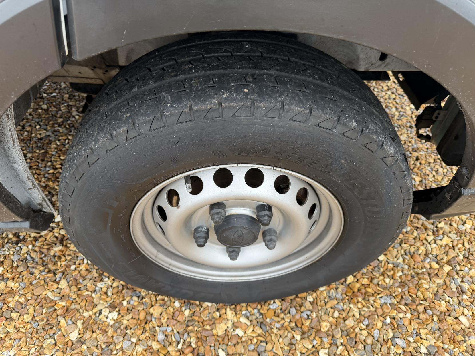 Ford Transit 2.0 350 EcoBlue Leader Panel Van 5dr Diesel Manual RWD L2 H3 Euro 6 (s/s) (130 ps)