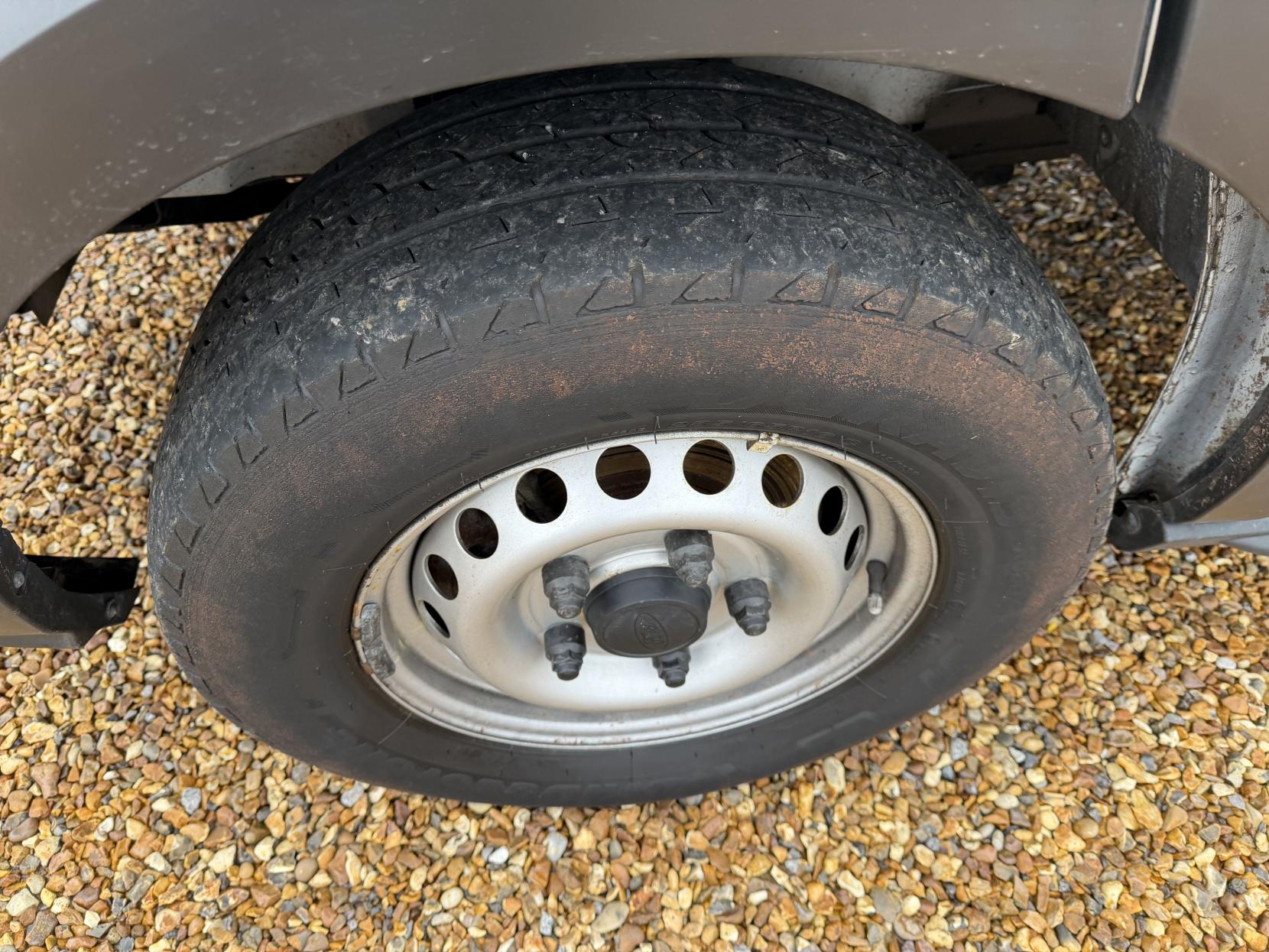 Ford Transit 2.0 350 EcoBlue Leader Panel Van 5dr Diesel Manual RWD L2 H3 Euro 6 (s/s) (130 ps)