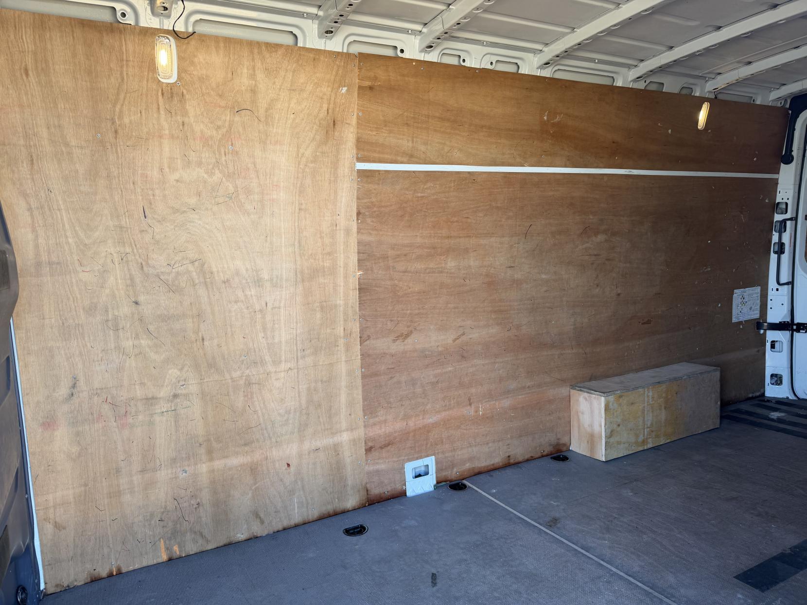 Mercedes-Benz Sprinter 2.1 314 CDI Panel Van 5dr Diesel Manual RWD L3 H2 Euro 6 (143 ps)