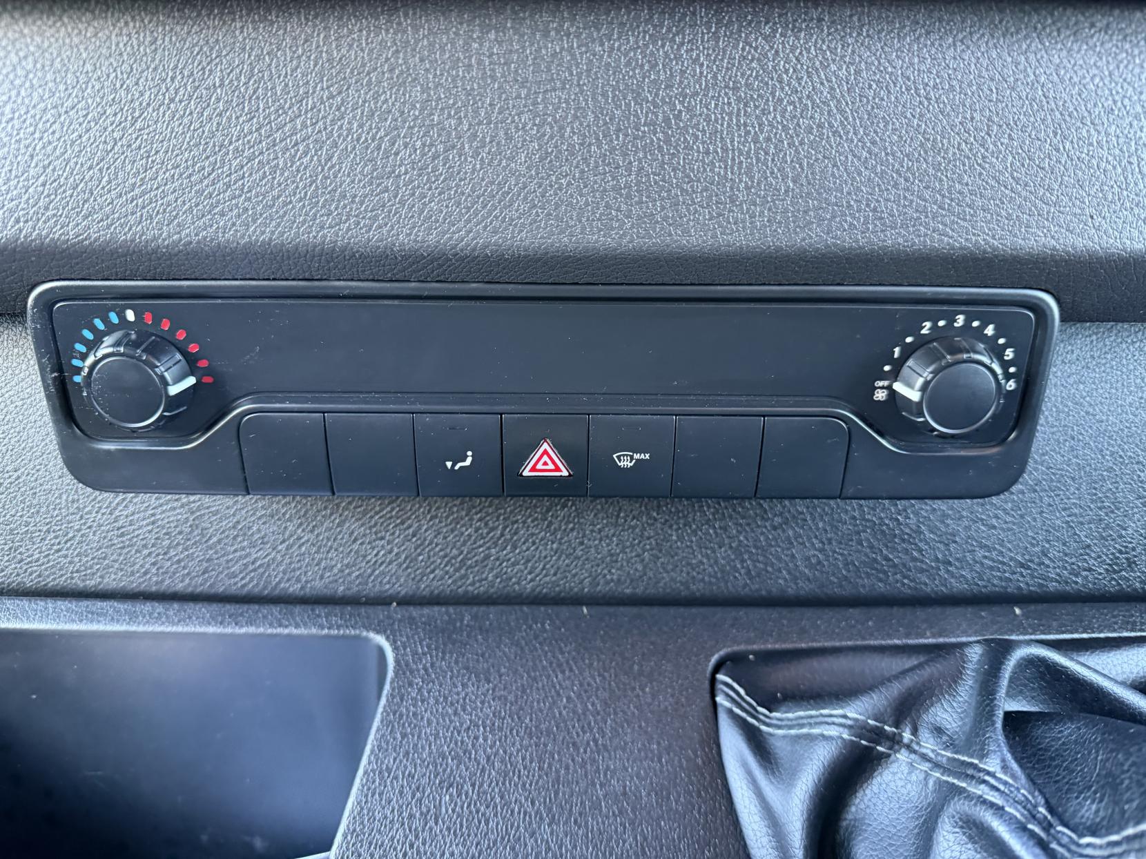 Mercedes-Benz Sprinter 2.1 314 CDI Panel Van 5dr Diesel Manual RWD L3 H2 Euro 6 (143 ps)