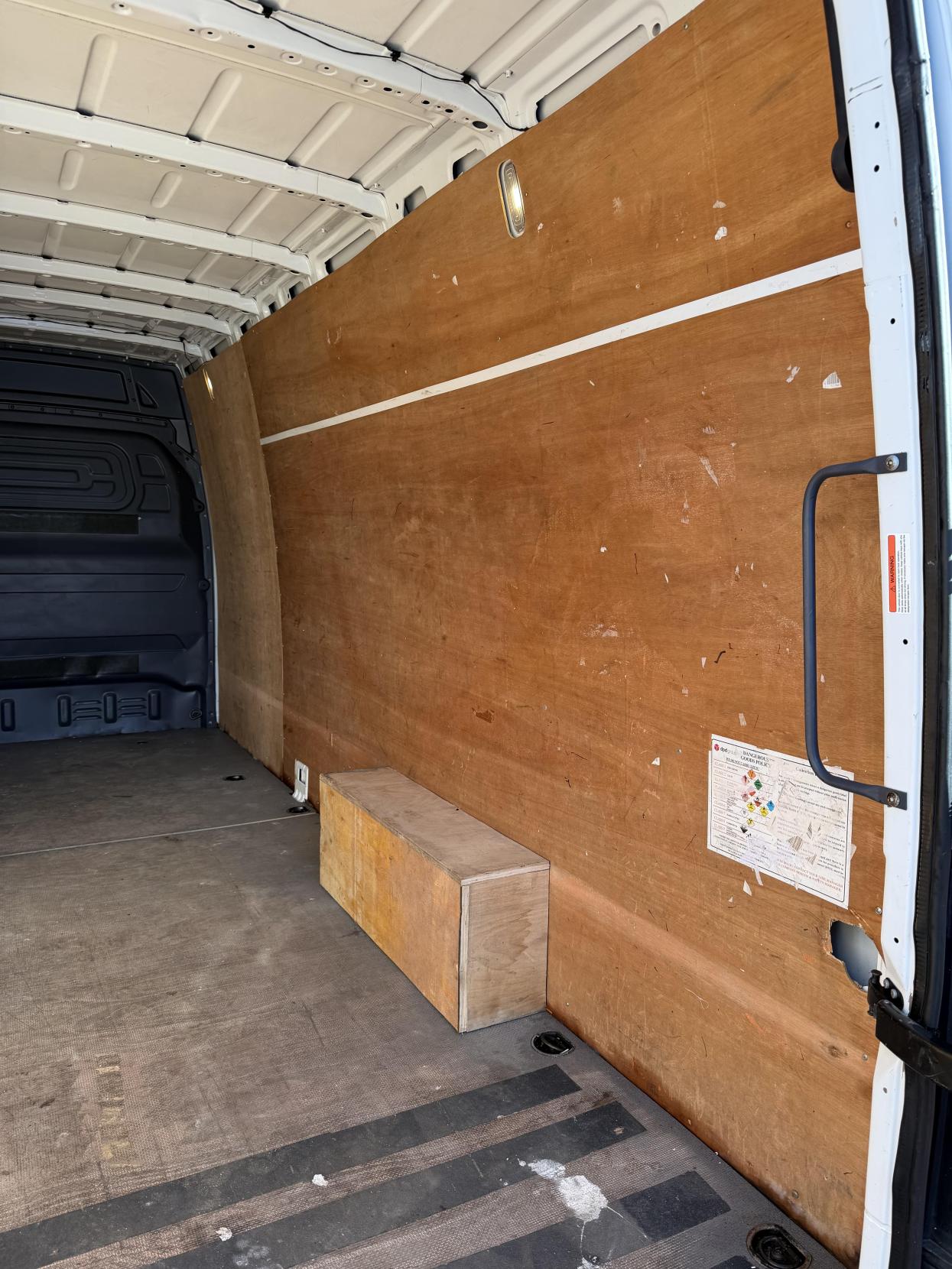 Mercedes-Benz Sprinter 2.1 314 CDI Panel Van 5dr Diesel Manual RWD L3 H2 Euro 6 (143 ps)