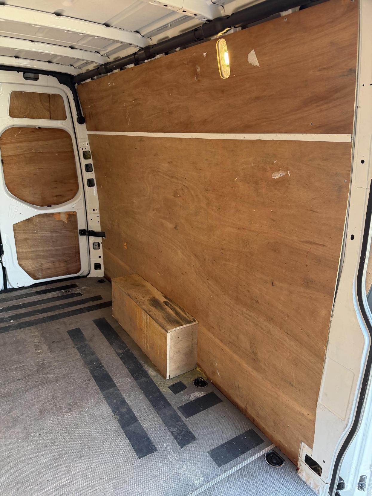 Mercedes-Benz Sprinter 2.1 314 CDI Panel Van 5dr Diesel Manual RWD L3 H2 Euro 6 (143 ps)