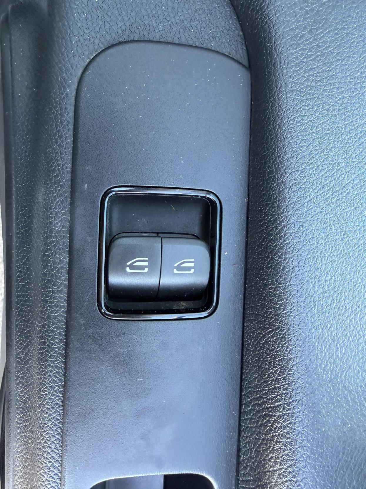 Mercedes-Benz Sprinter 2.1 314 CDI Panel Van 5dr Diesel Manual RWD L3 H2 Euro 6 (143 ps)