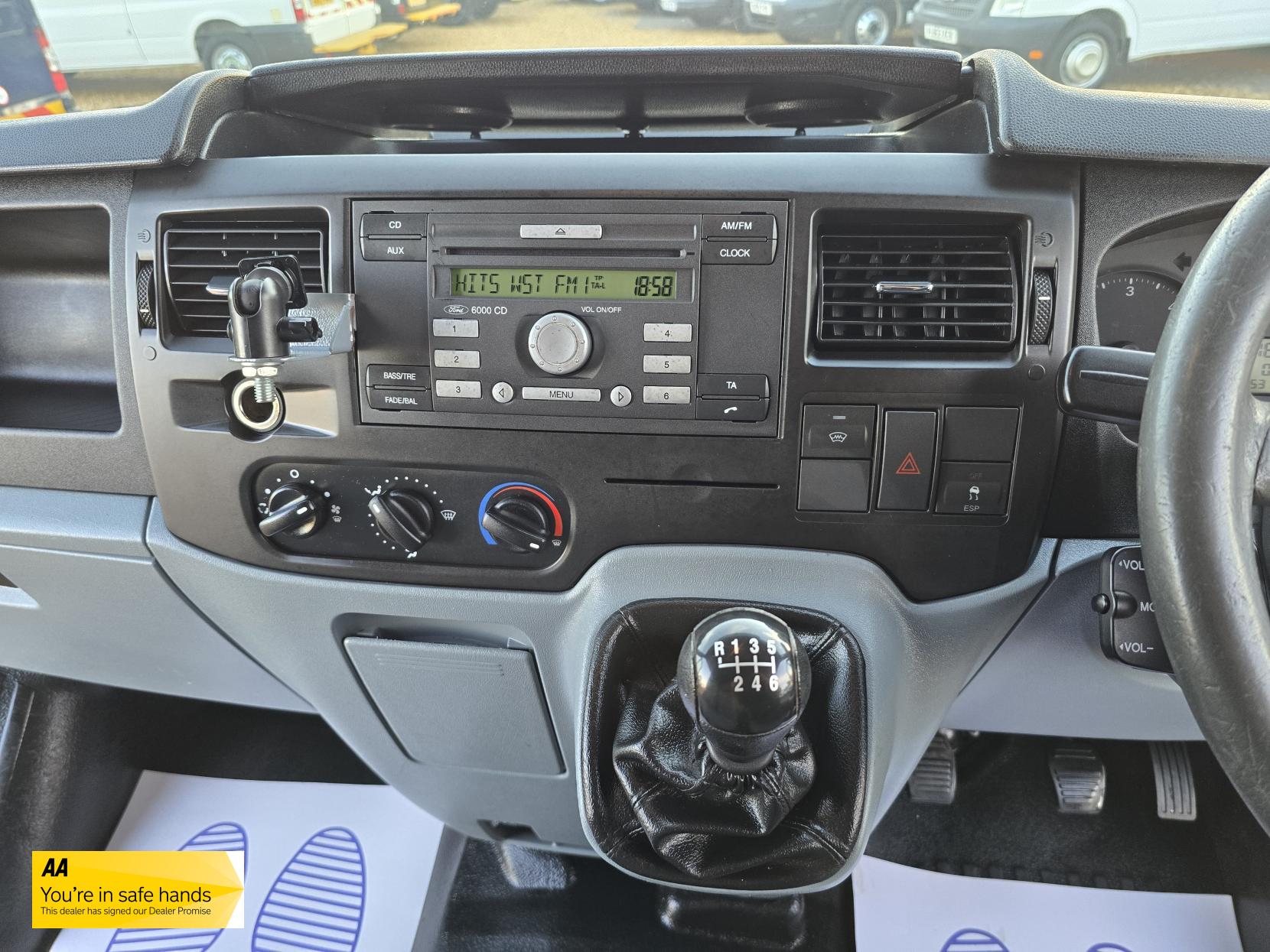 Ford Transit 2.2 TDCi 350 Panel Van 3dr Diesel Manual FWD L2 H3 (209 g/km, 123 bhp)
