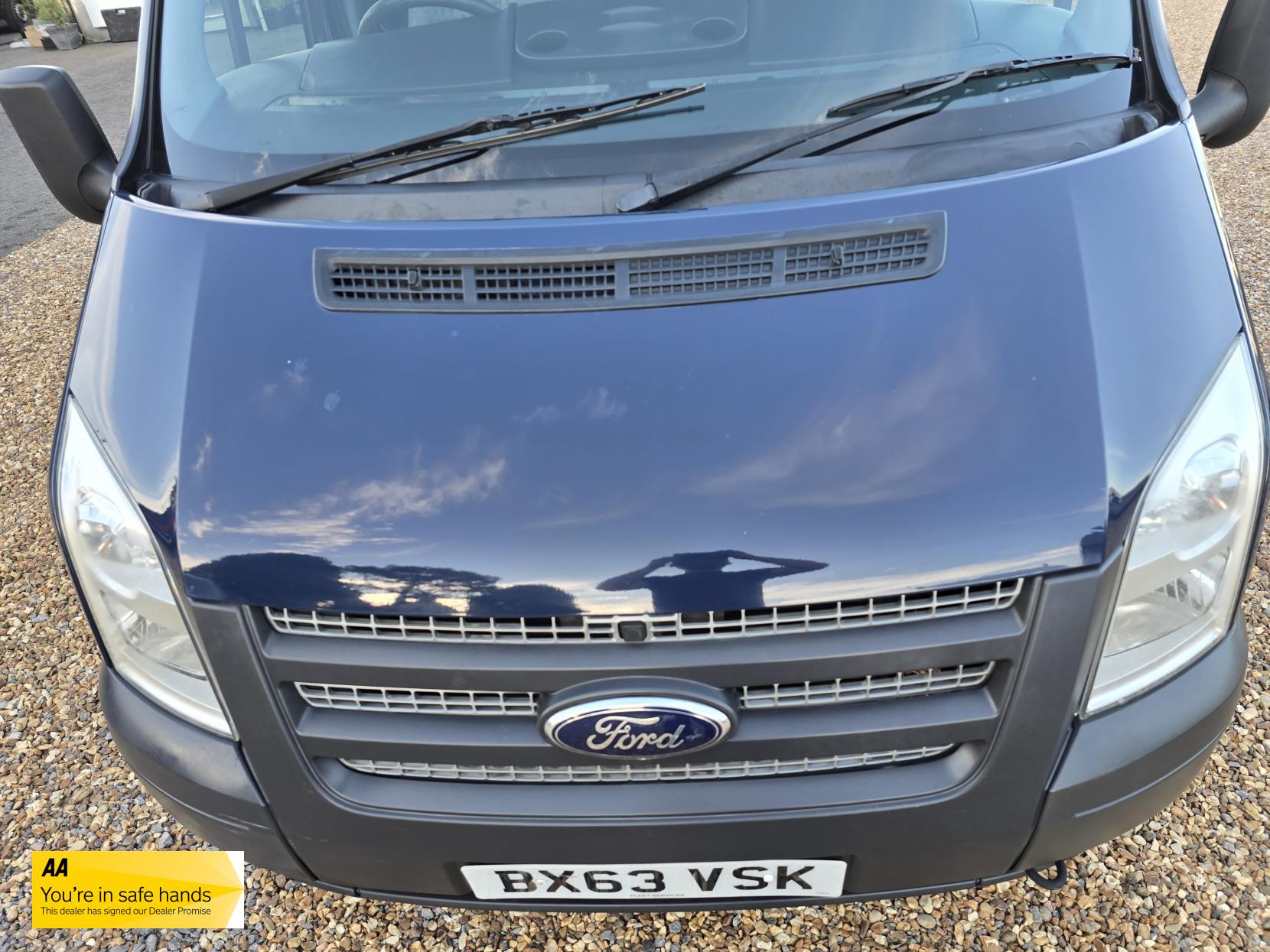 Ford Transit 2.2 TDCi 350 Panel Van 3dr Diesel Manual FWD L2 H3 (209 g/km, 123 bhp)