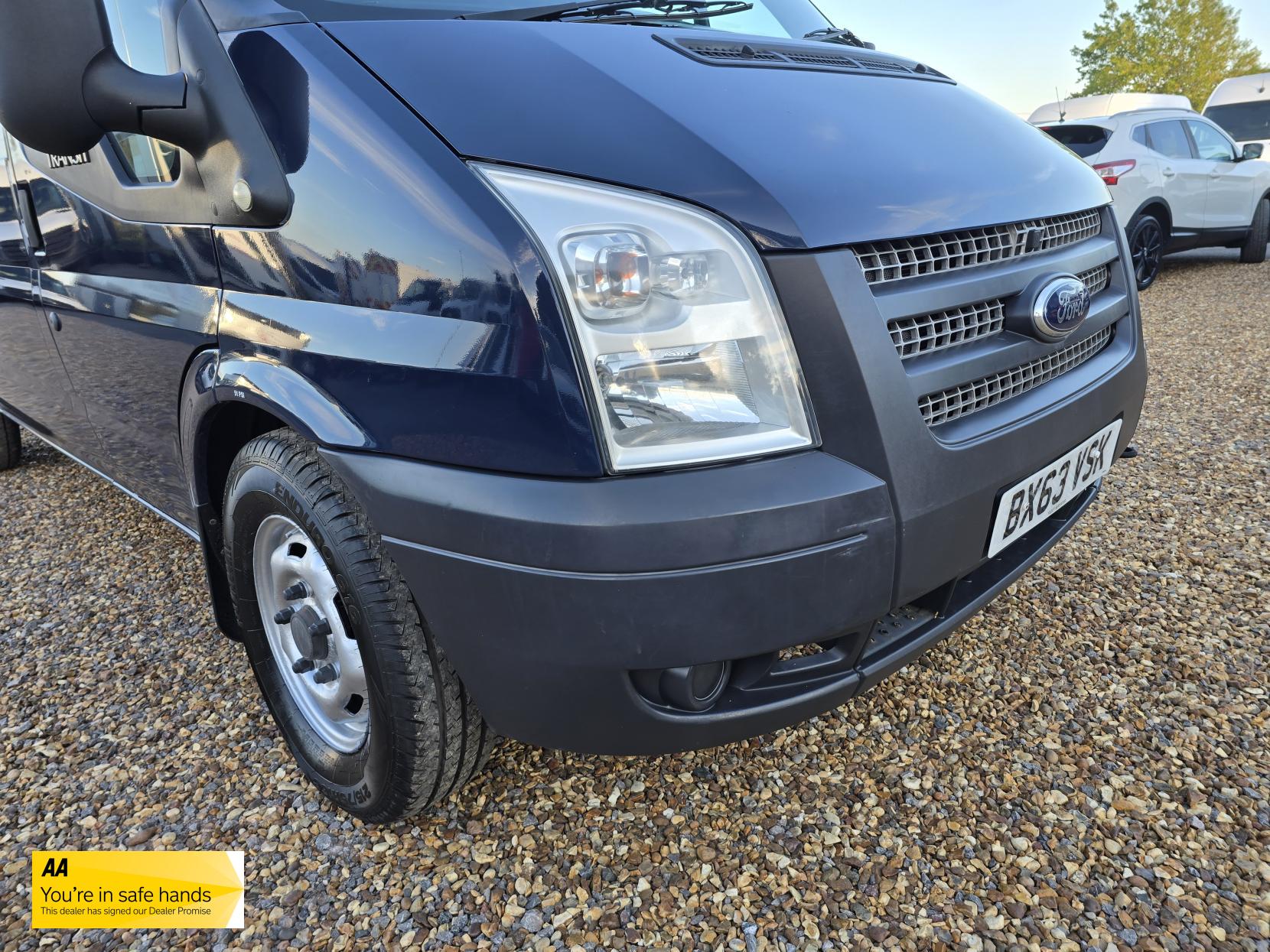 Ford Transit 2.2 TDCi 350 Panel Van 3dr Diesel Manual FWD L2 H3 (209 g/km, 123 bhp)