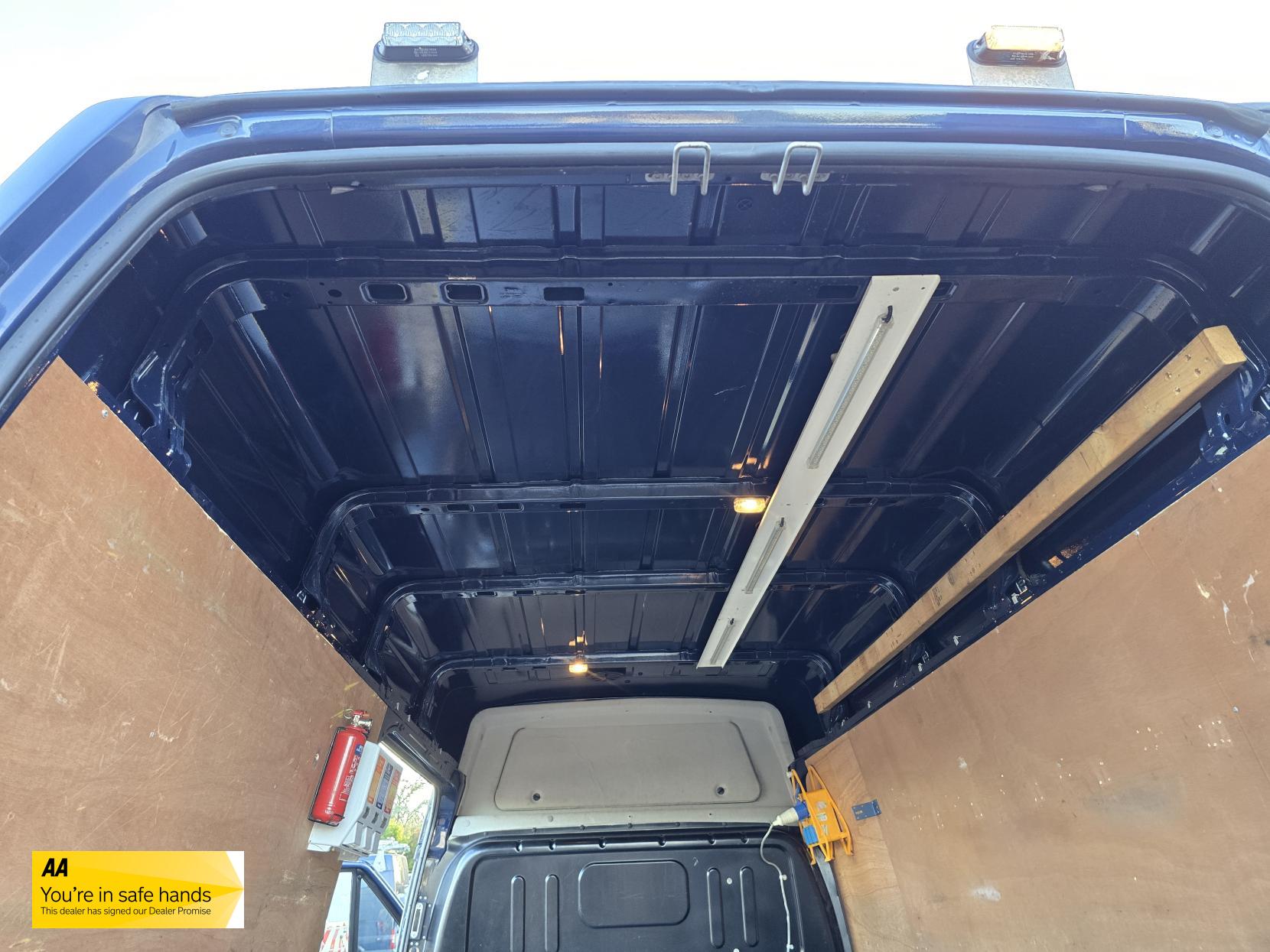 Ford Transit 2.2 TDCi 350 Panel Van 3dr Diesel Manual FWD L2 H3 (209 g/km, 123 bhp)